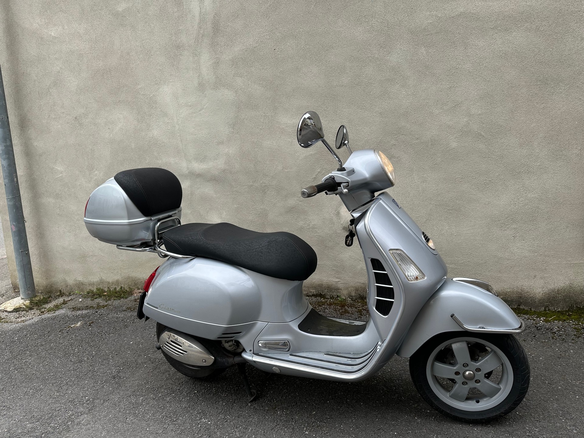 PIAGGIO Vespa GTS 250 i.e.