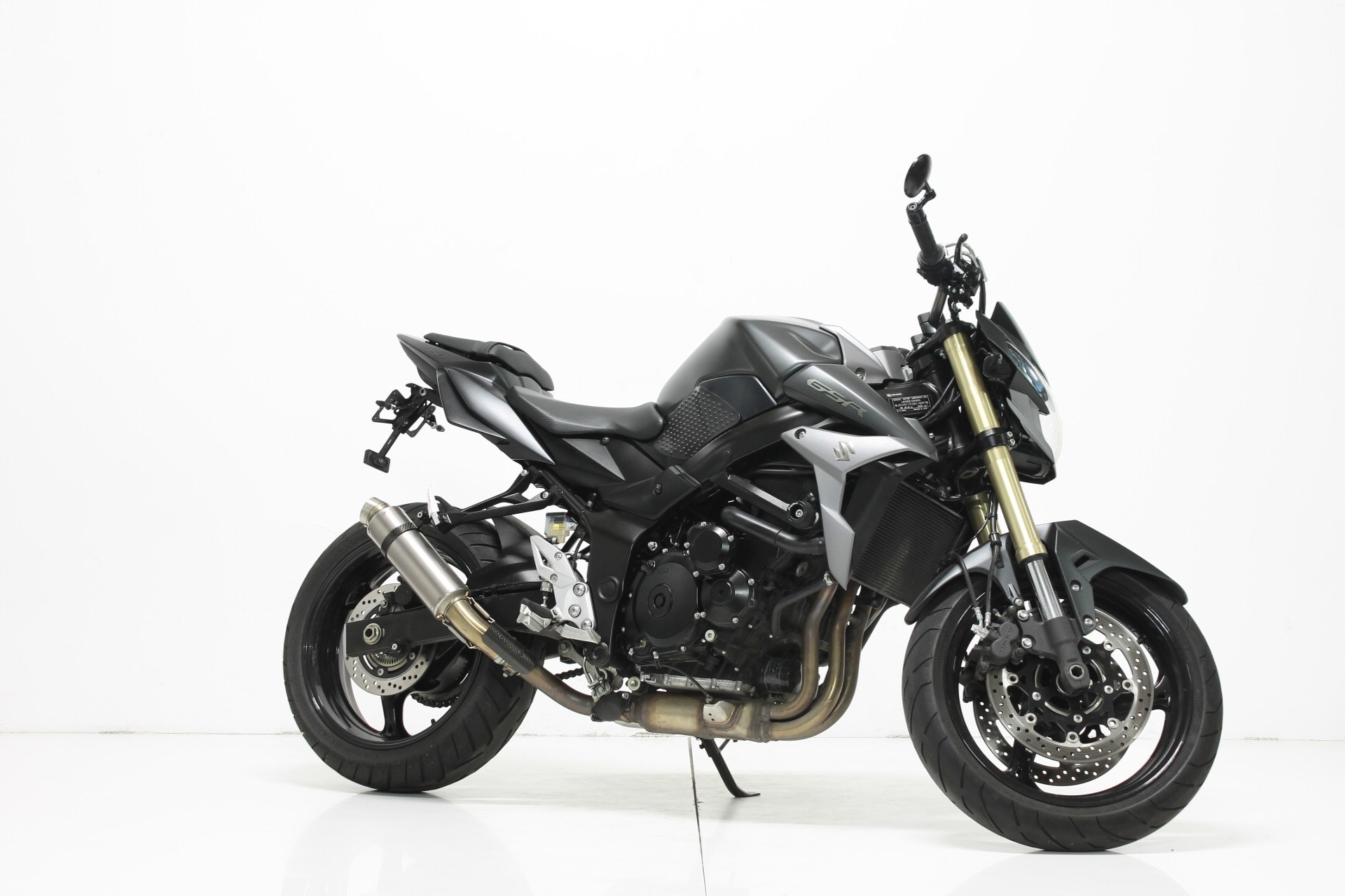 SUZUKI GSR 750 A/U Moto GP