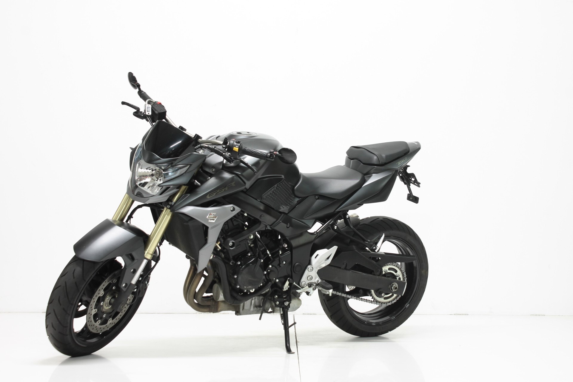 SUZUKI GSR 750 A/U Moto GP-showroom-element-3