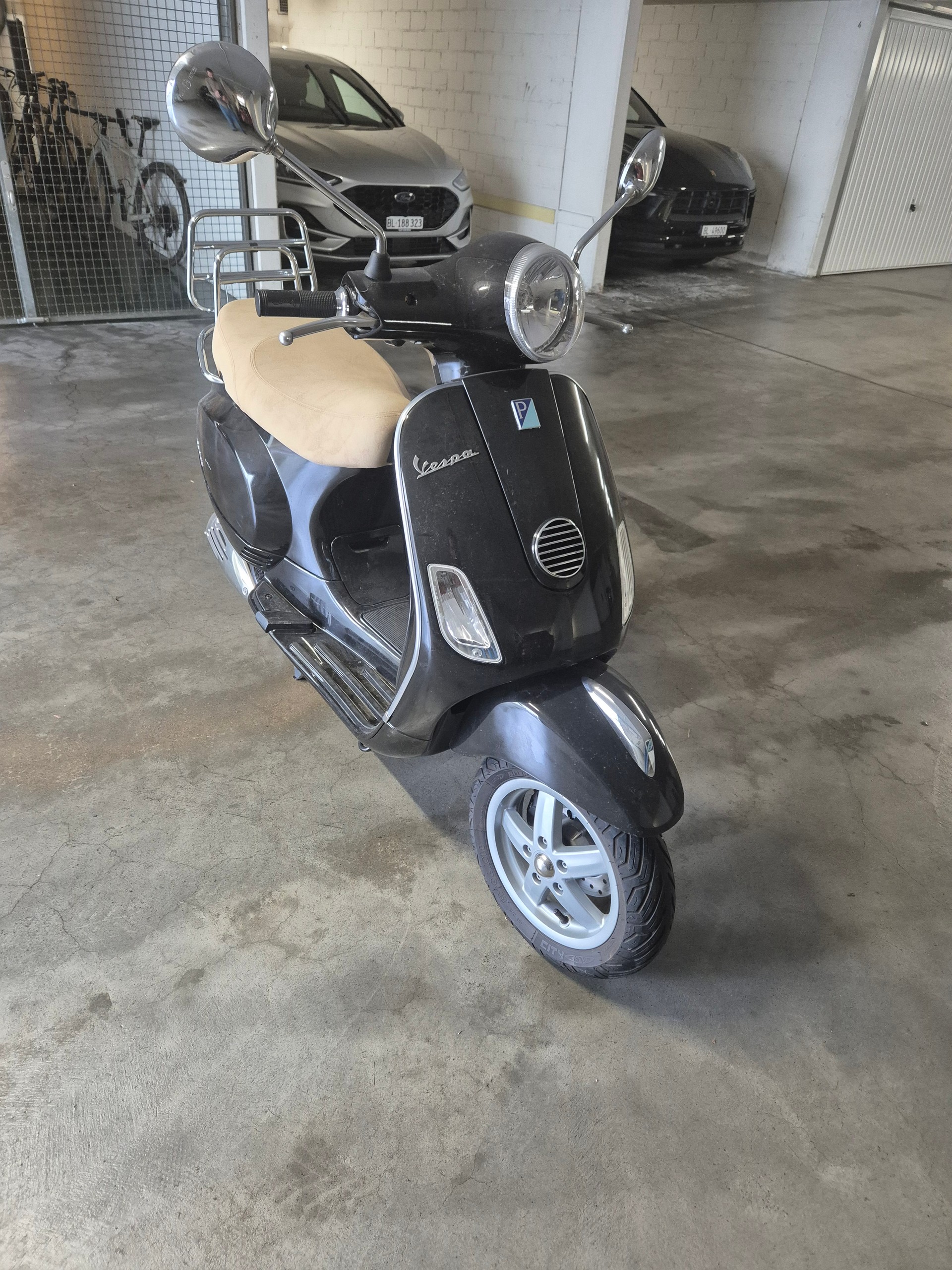 PIAGGIO LX 125 I.E.