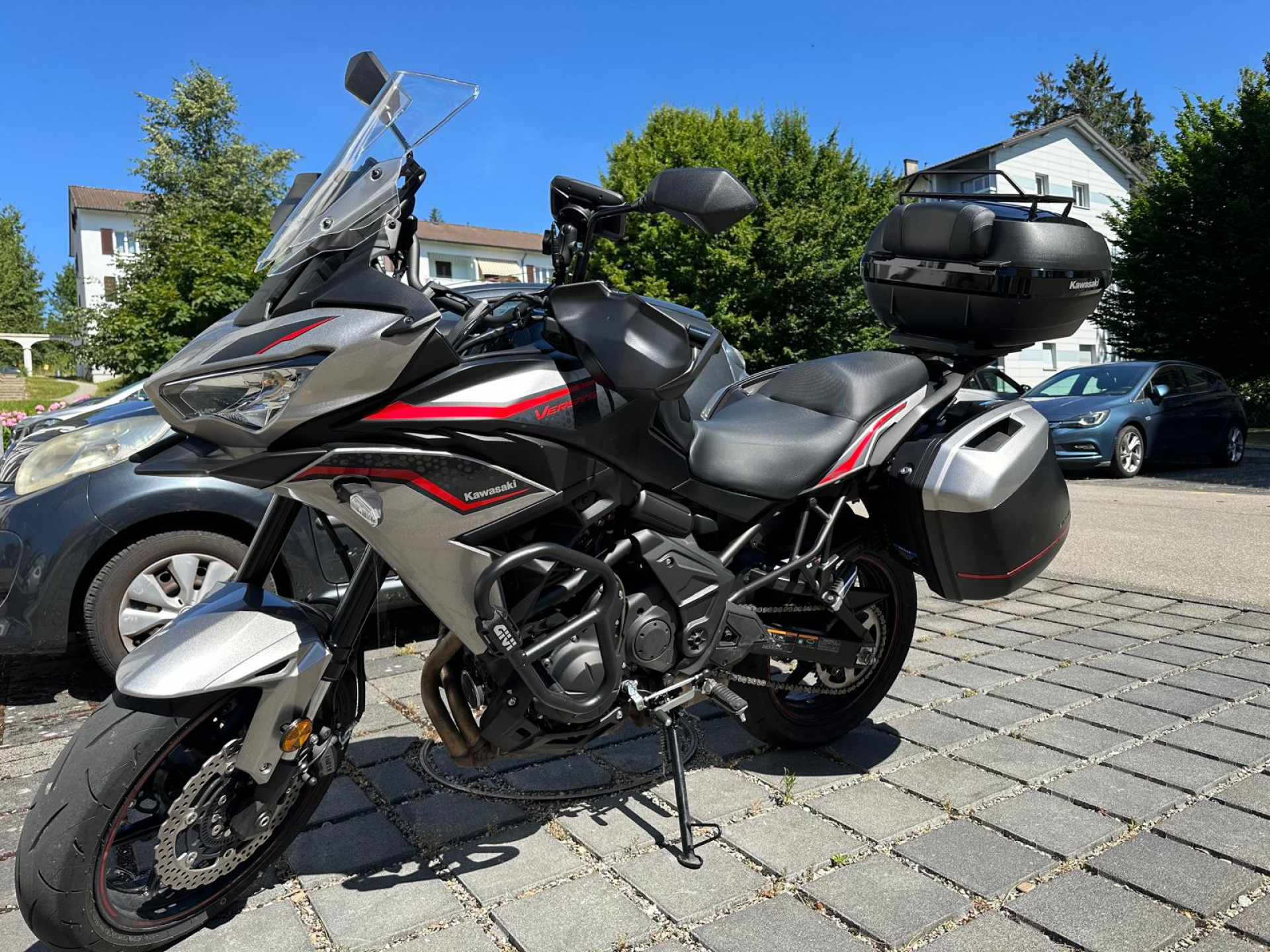 KAWASAKI Versys 650-image-1
