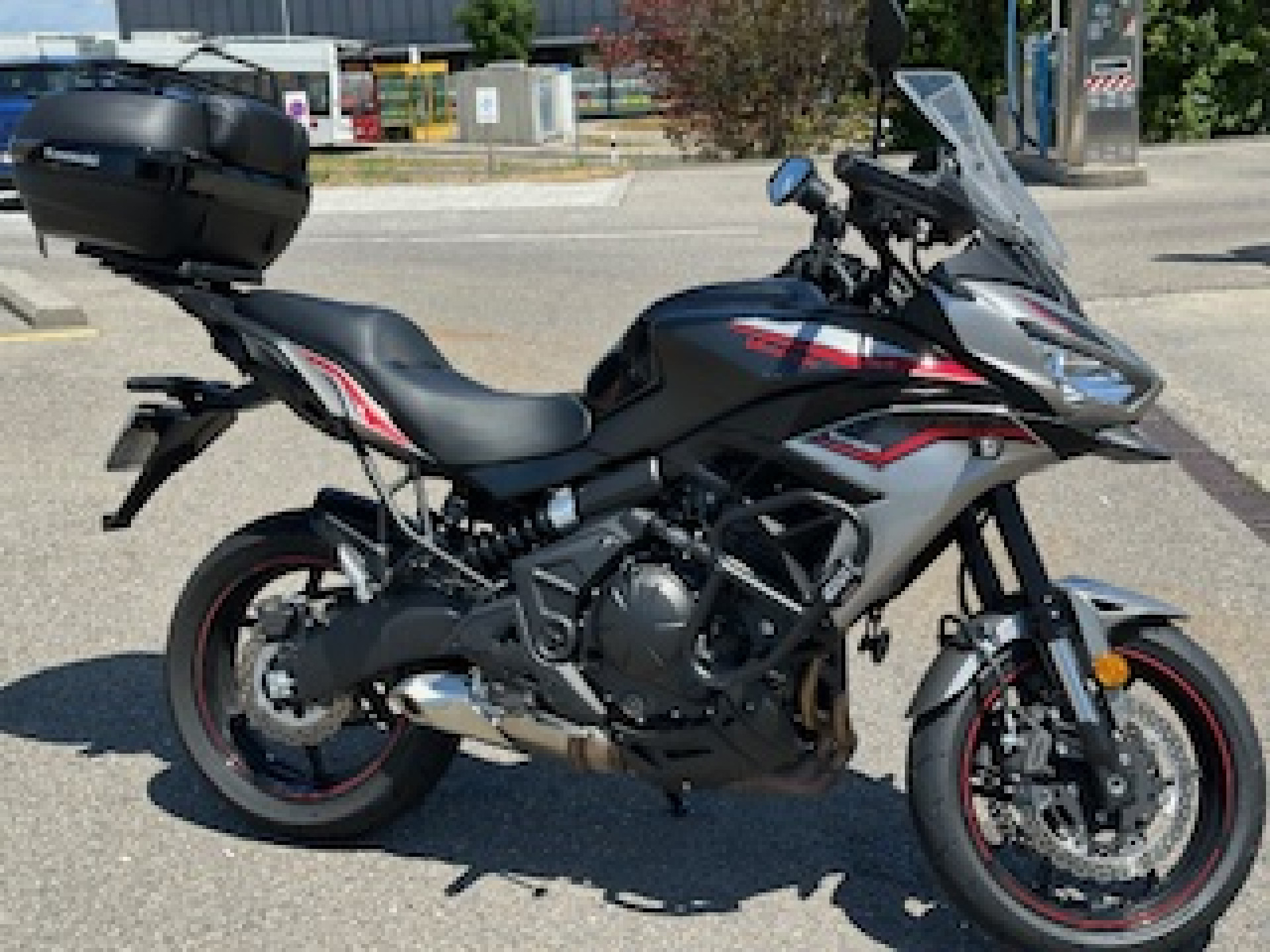 KAWASAKI Versys 650-image-3