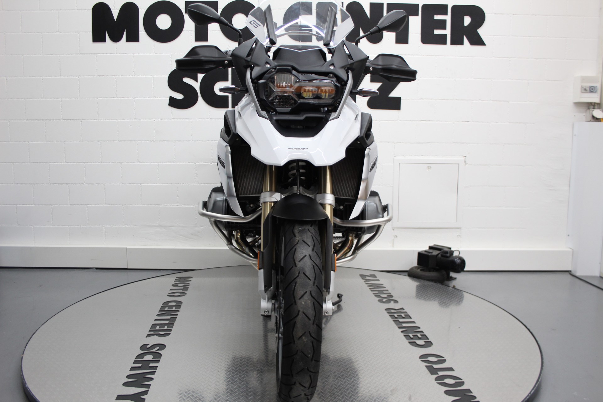 BMW R 1250 GS-showroom-element-3