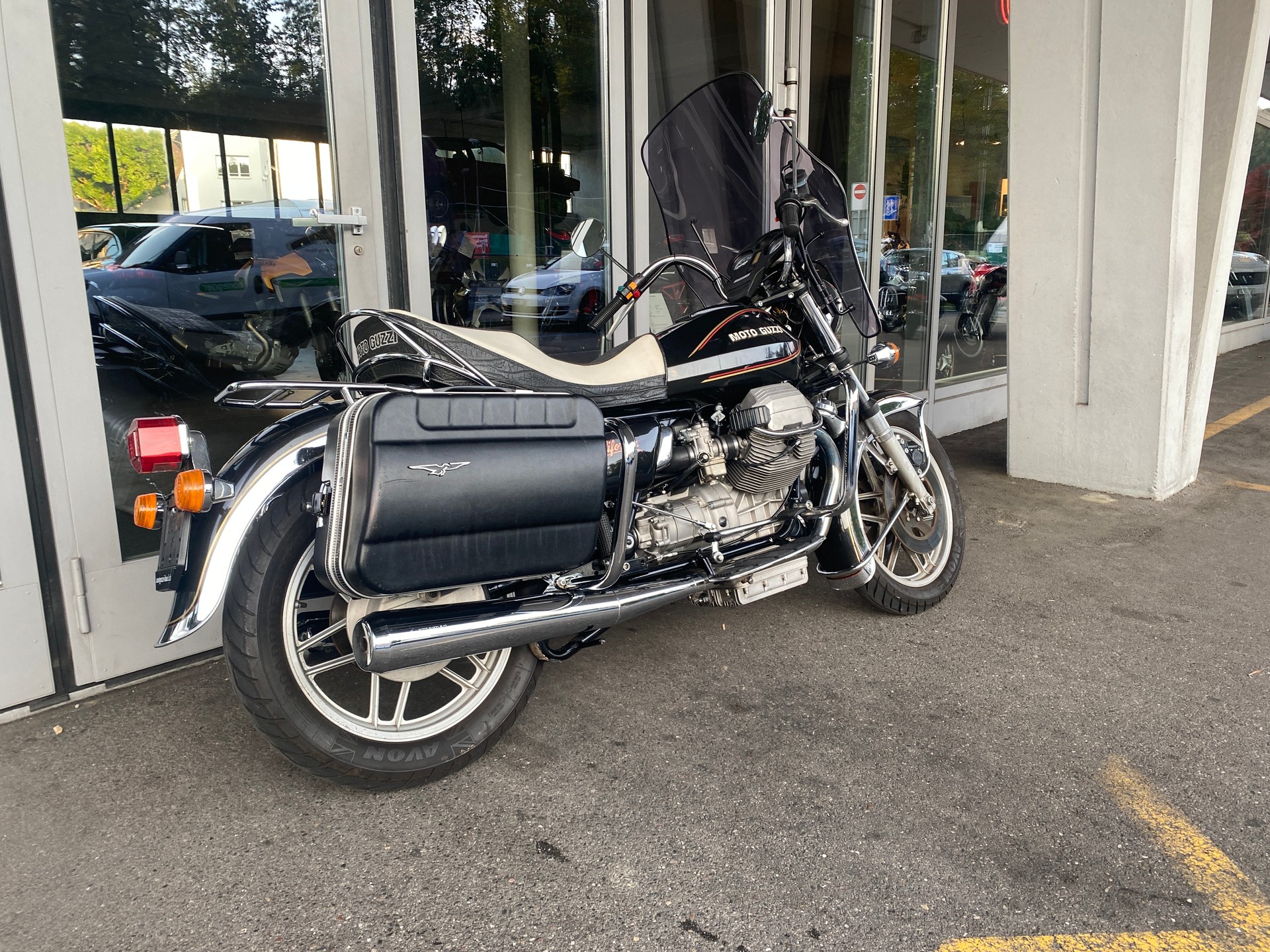MOTO GUZZI California II-showroom-element-2
