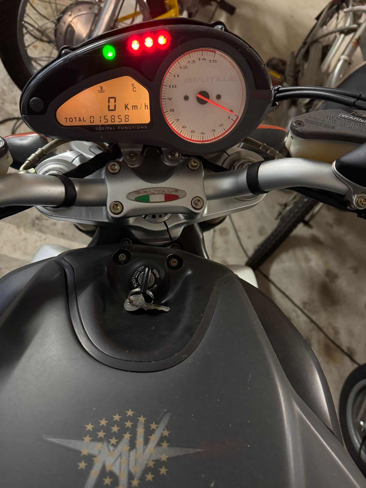 MV AGUSTA Brutale-image-2