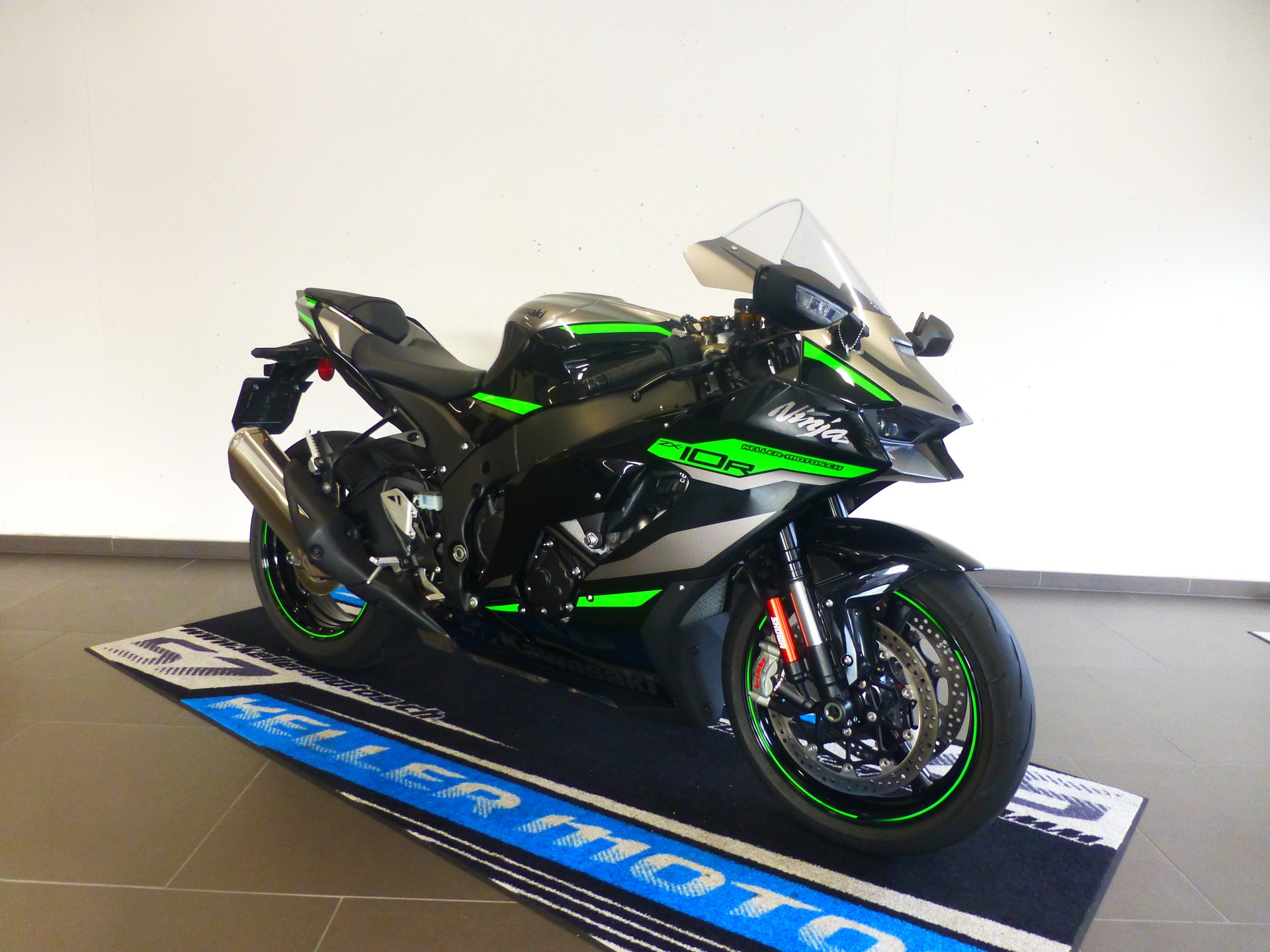10/3まで特価BlackmdgicDesignSmartScopeDuo4K SC-PROJECT】バイク用マフラー | ZX-10R 製品情報 – iMotorcycle Japan