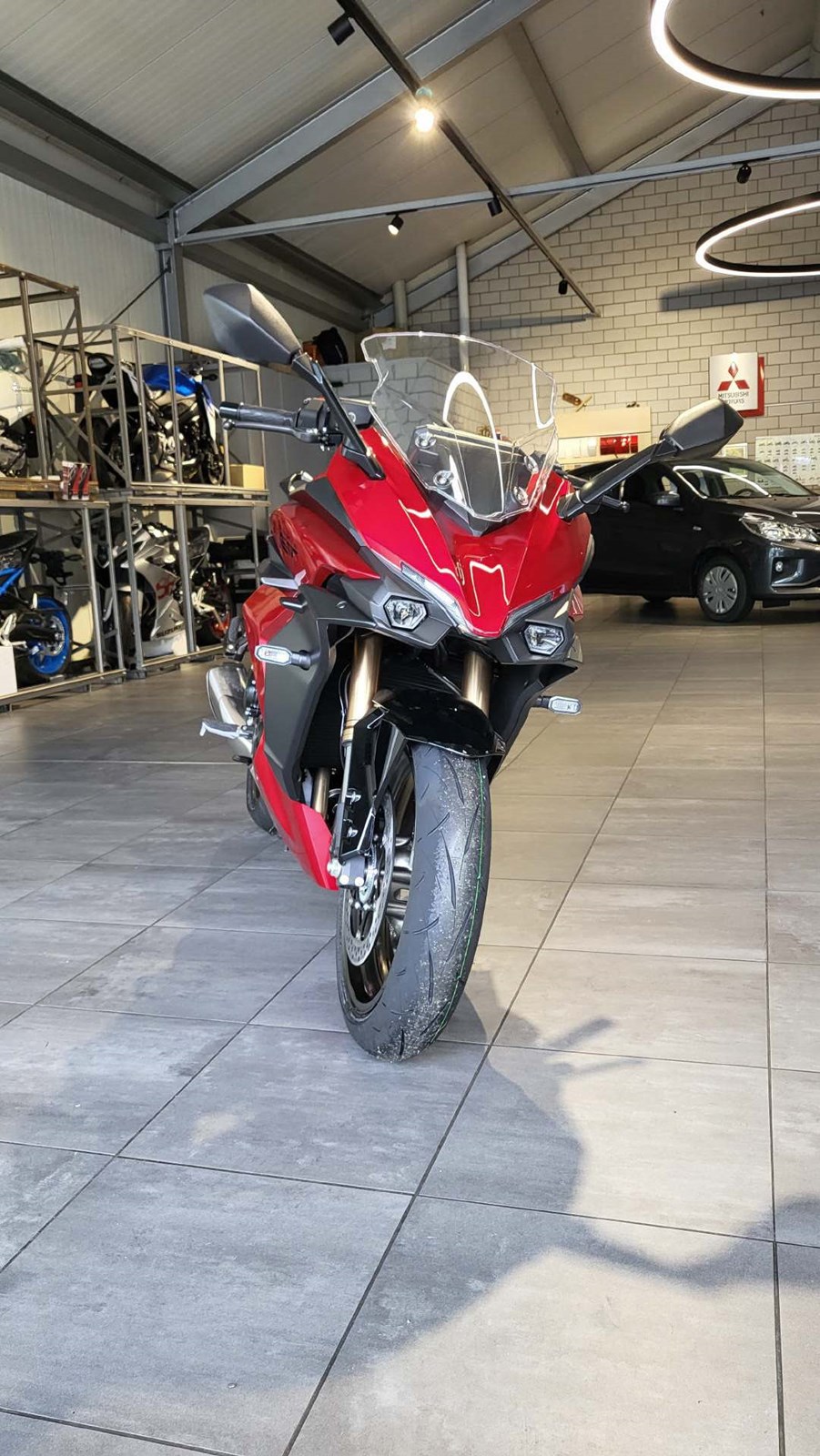 SUZUKI GSX-S 1000 GT-image-4