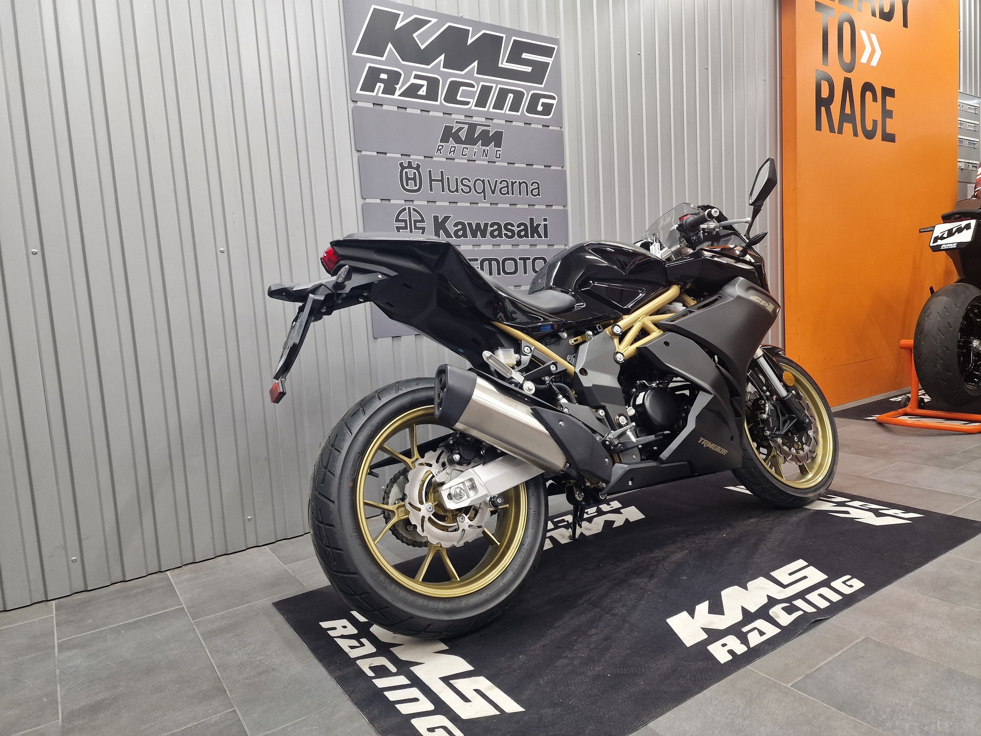 TRMOTOR GP 1 125cc-showroom-element-2