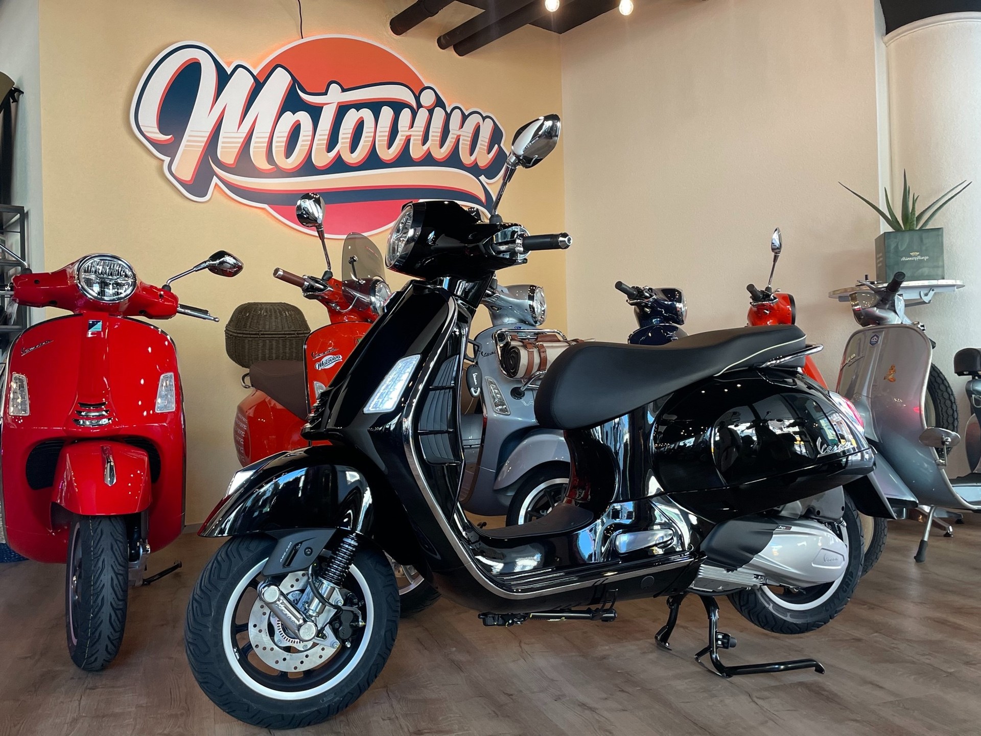 PIAGGIO Vespa GTS 300 Super ABS