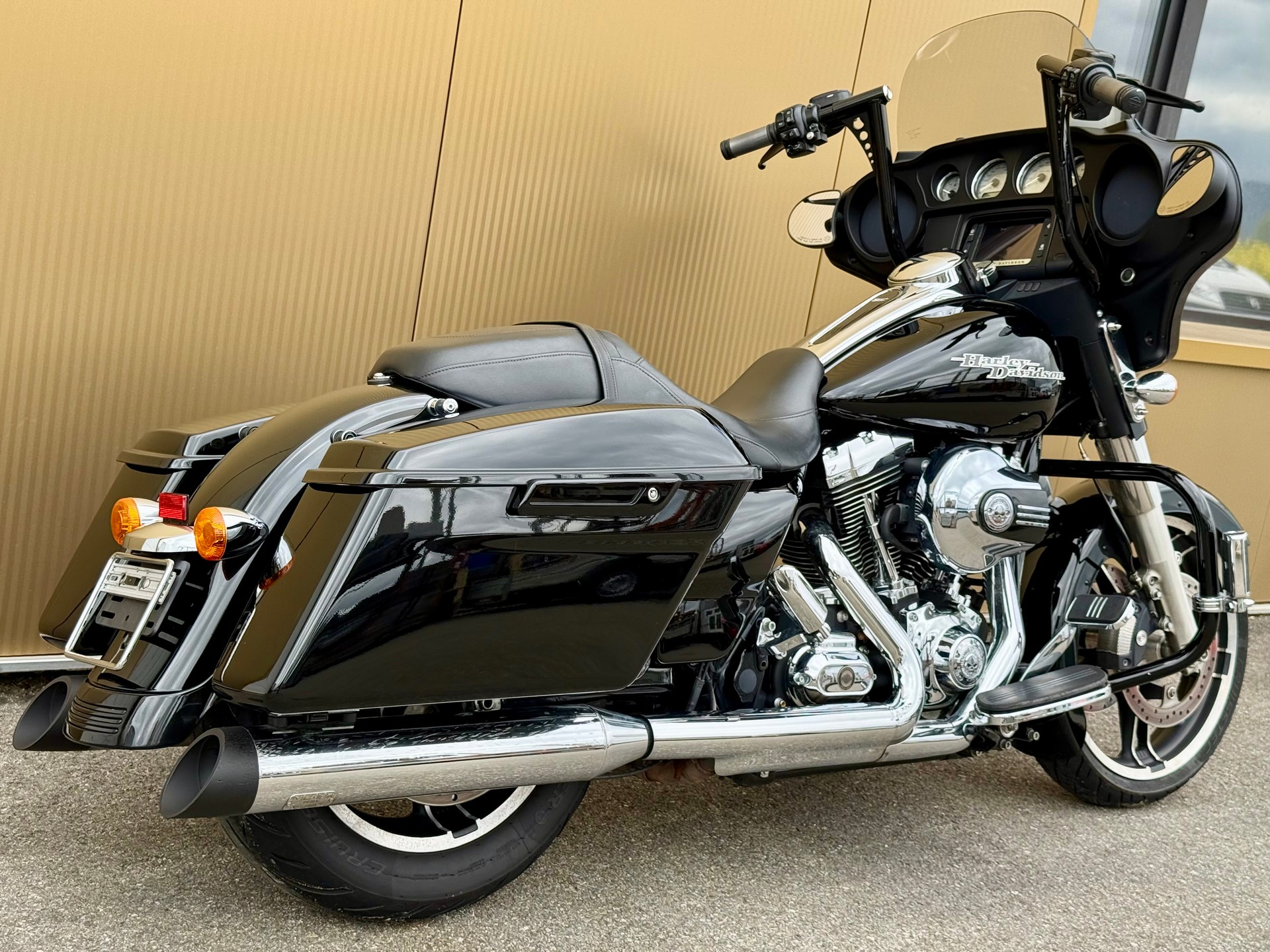 HARLEY-DAVIDSON FLHXS Street Glide Special ABS-showroom-element-3