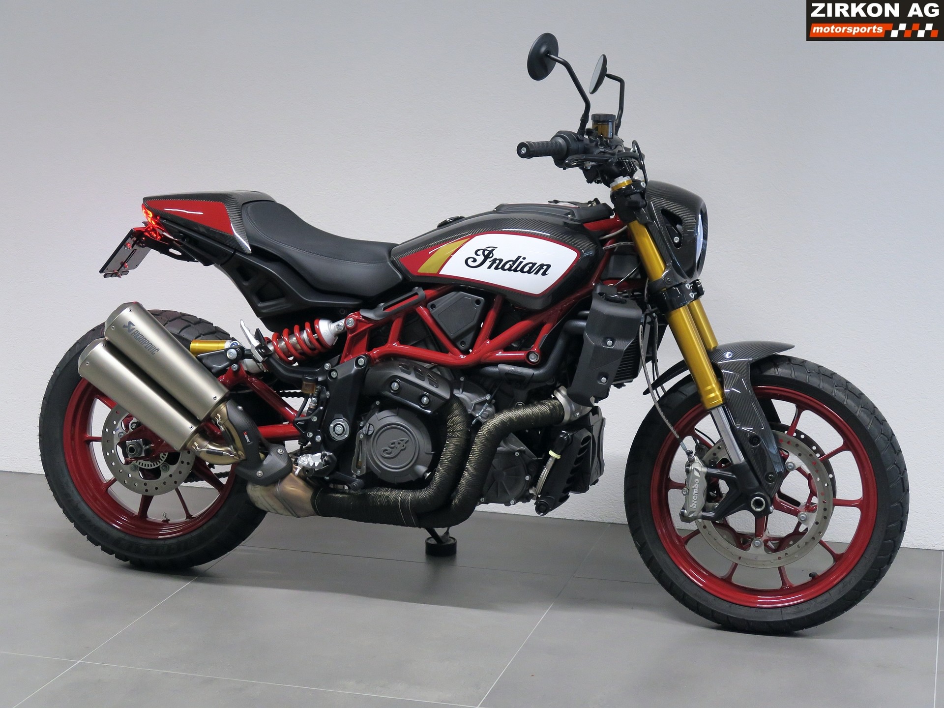 INDIAN FTR 1200 S Champion Edition | 1-of-400 limited-showroom-element-1