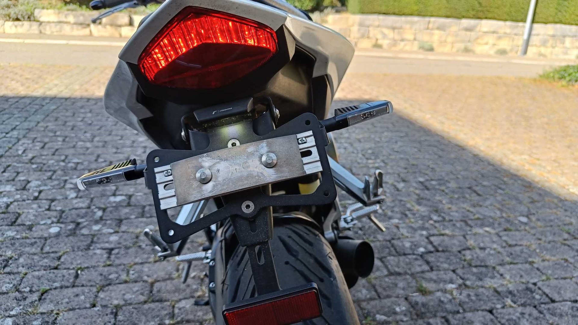 HONDA CB 1000 R ABS-image-8