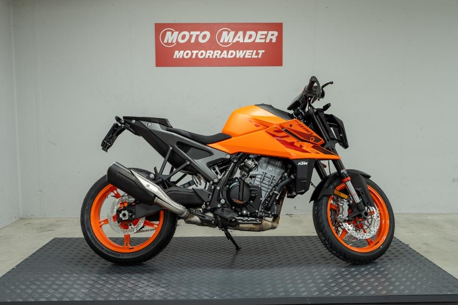 KTM 990 Duke-showroom-element-1