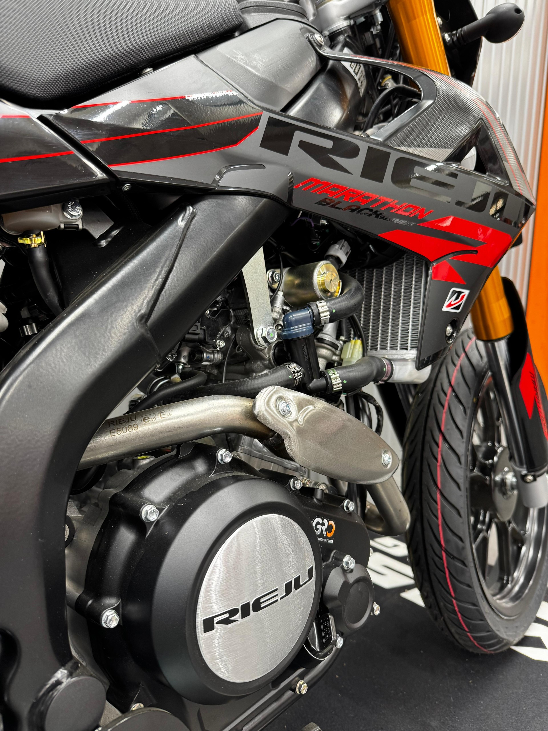 RIEJU MRT 125-showroom-element-2
