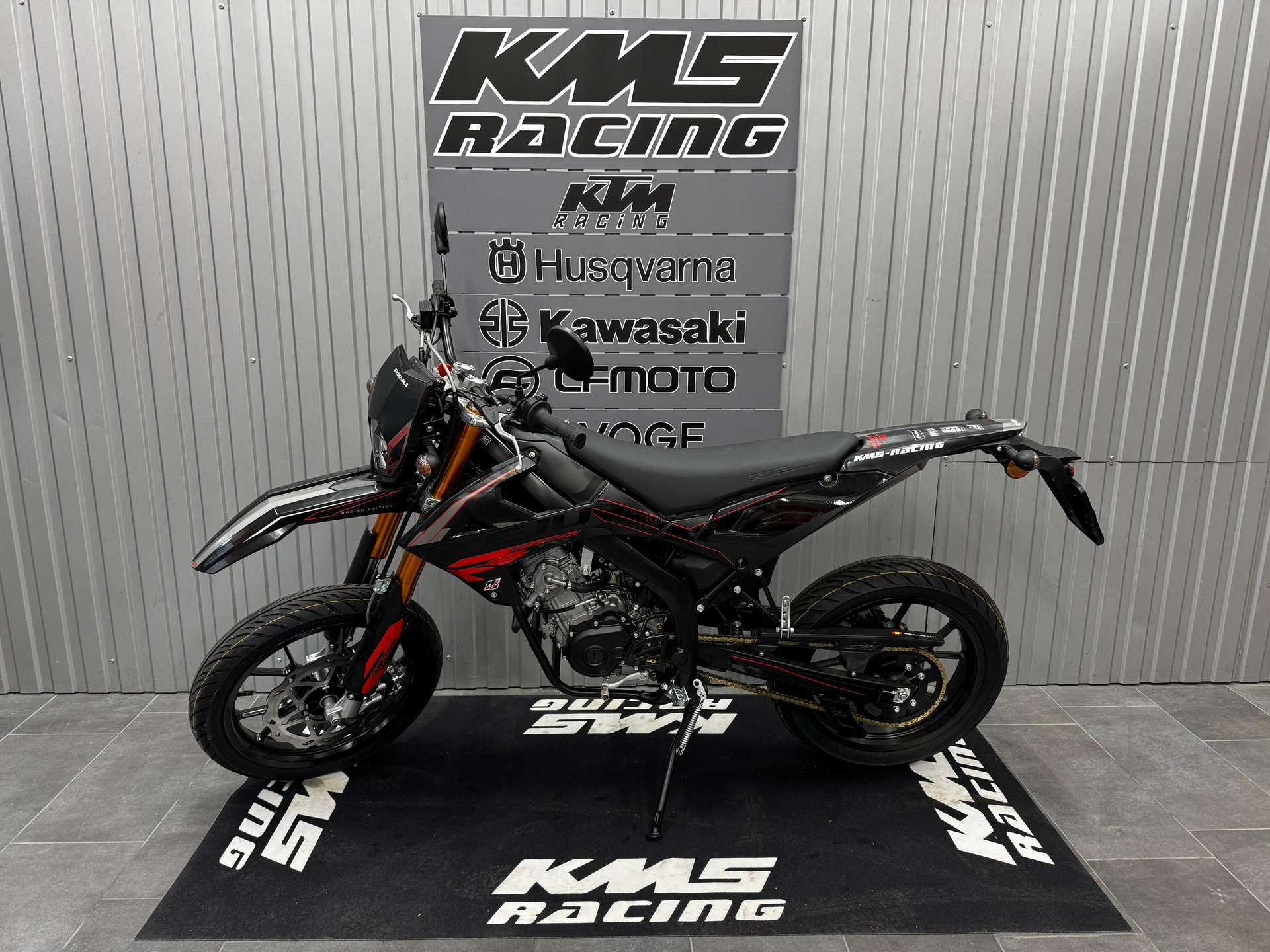 RIEJU MRT 125-showroom-element-1