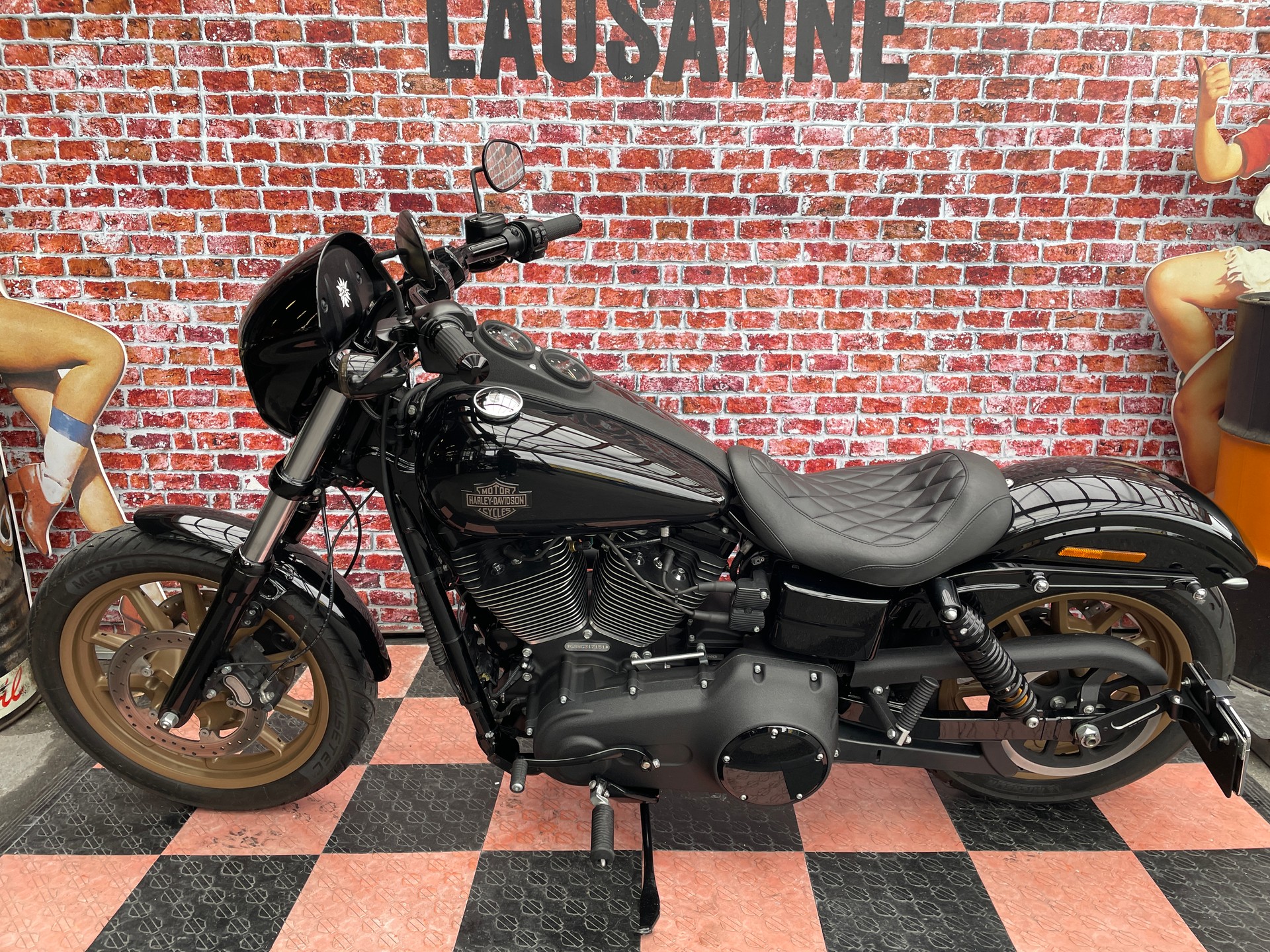 HARLEY-DAVIDSON FXDLS Dyna Low Rider S-showroom-element-3