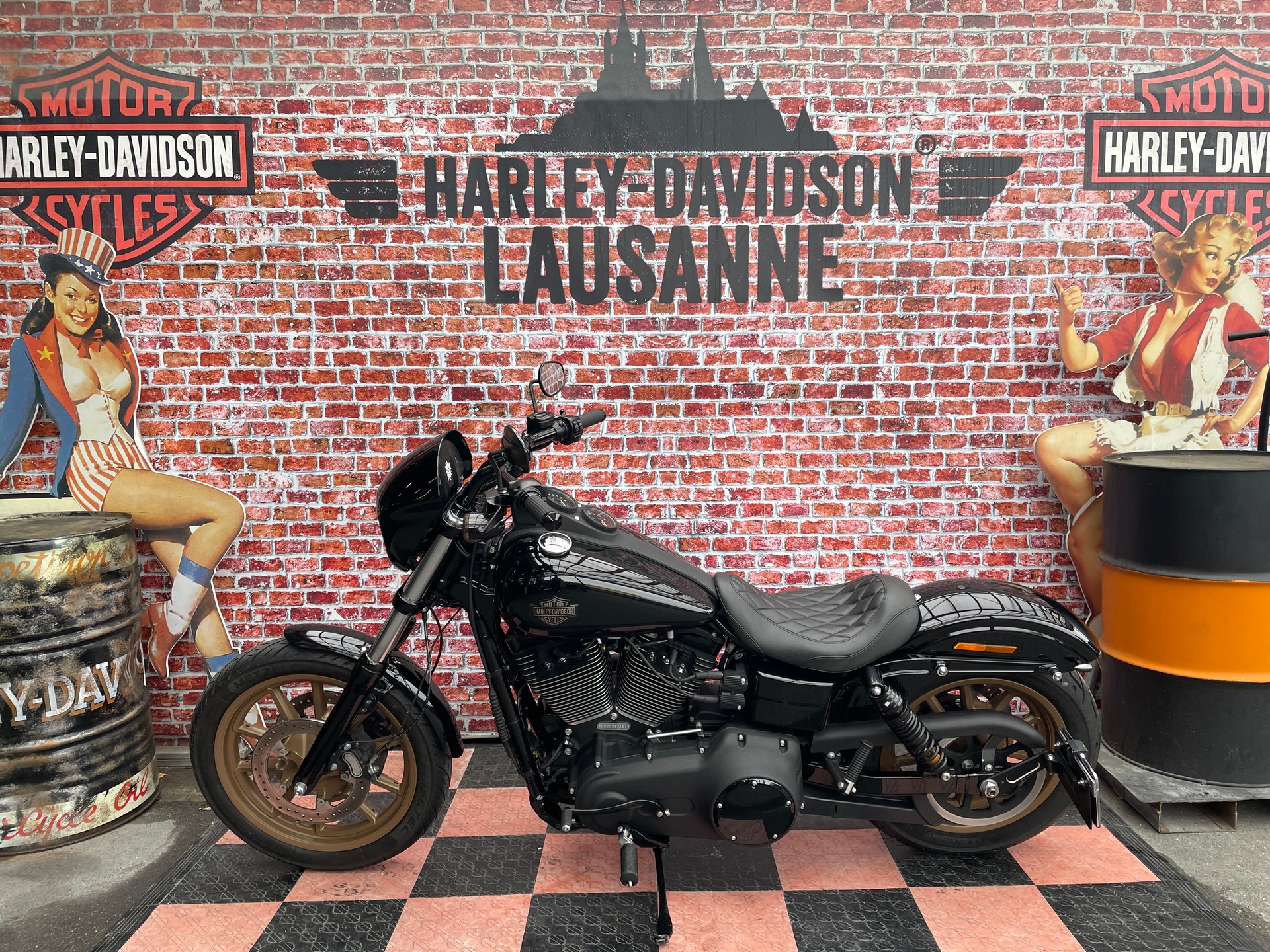HARLEY-DAVIDSON FXDLS Dyna Low Rider S-showroom-element-1