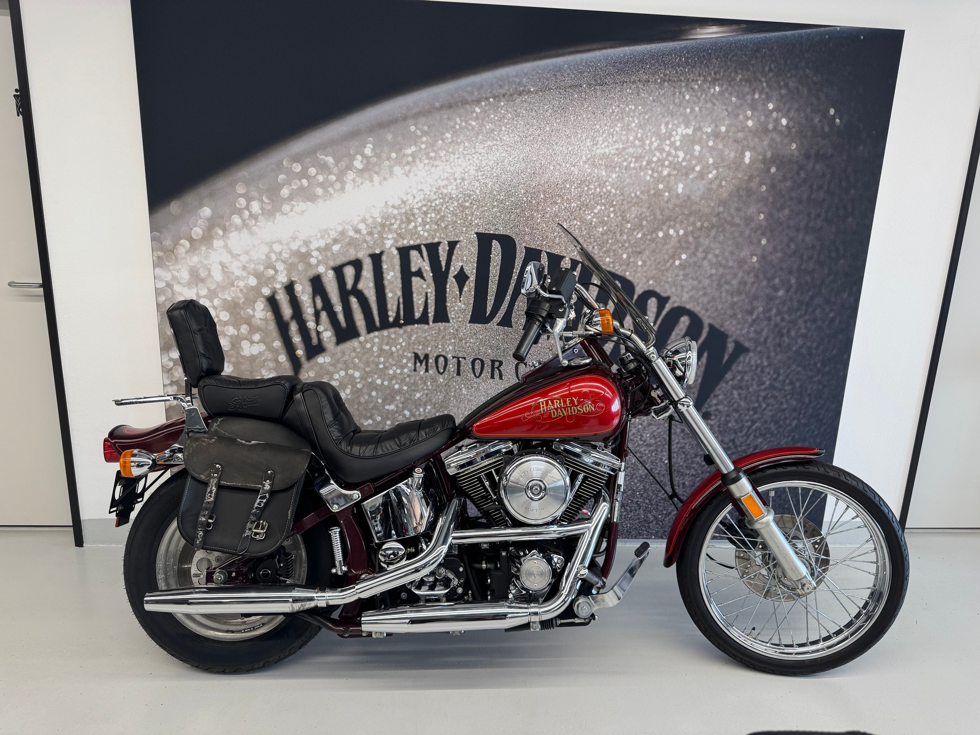 HARLEY-DAVIDSON FXST Softail  5-speed