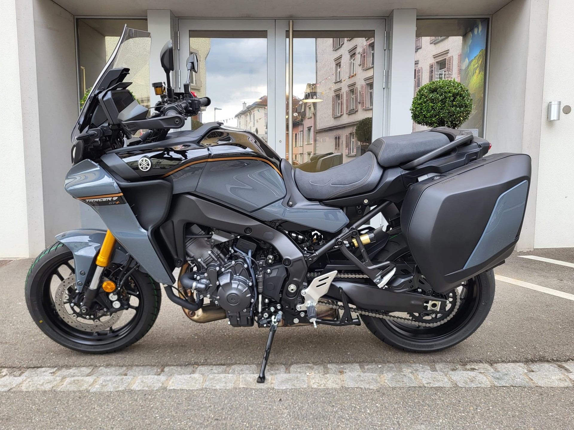 YAMAHA Tracer 9 GT+-showroom-element-2