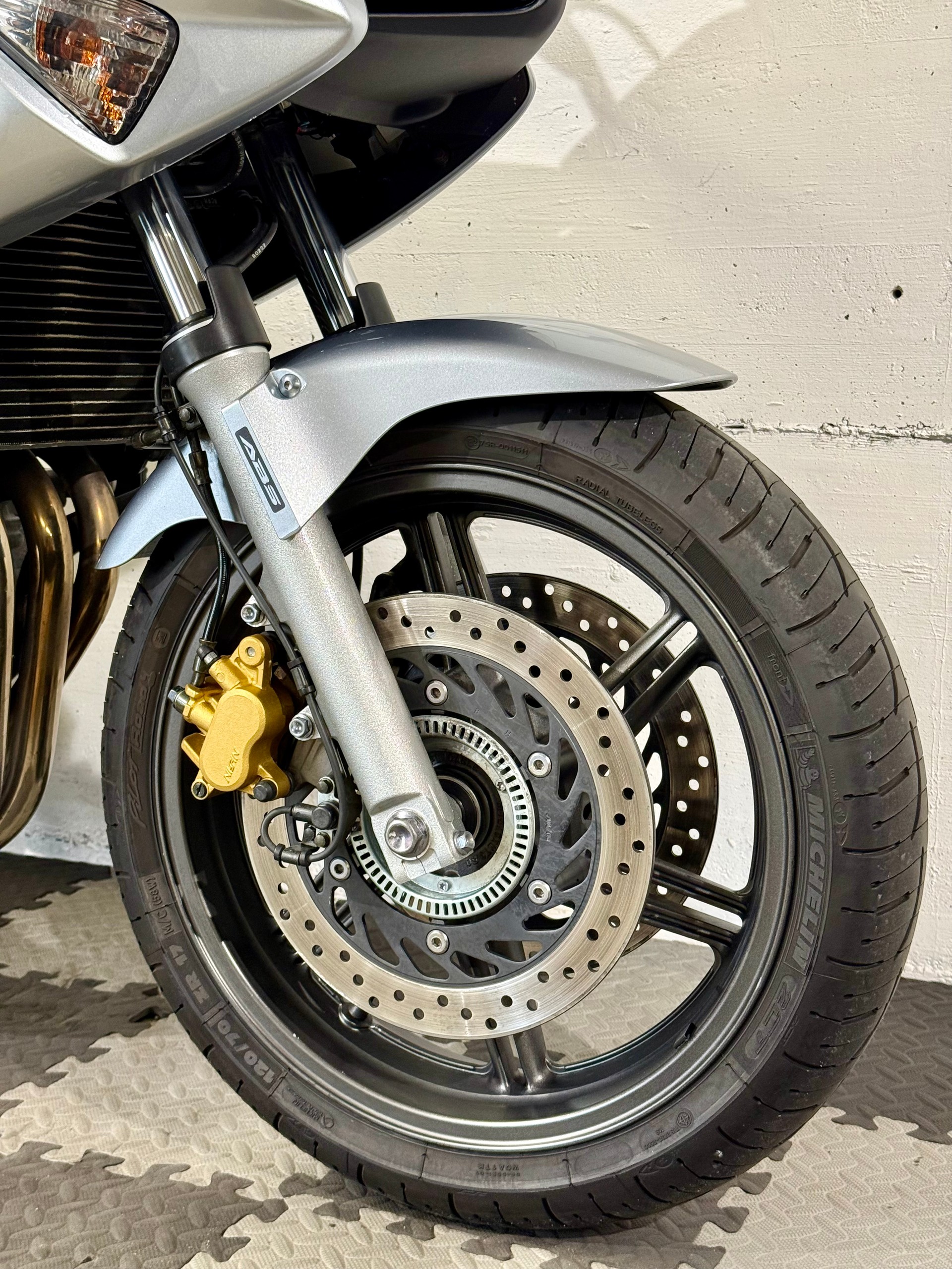 HONDA CBF 600 SA ABS-showroom-element-1