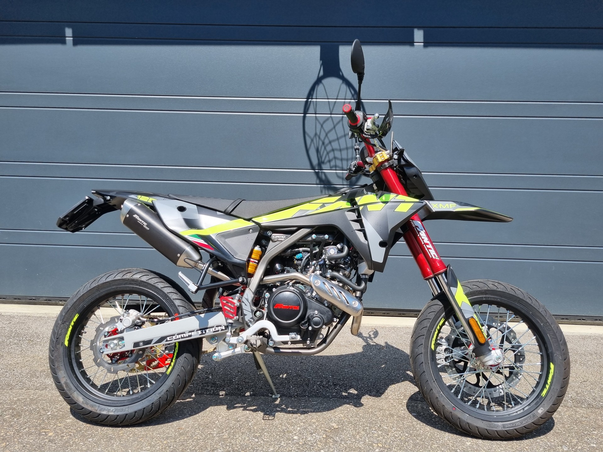 FANTIC XMF 125 Motard