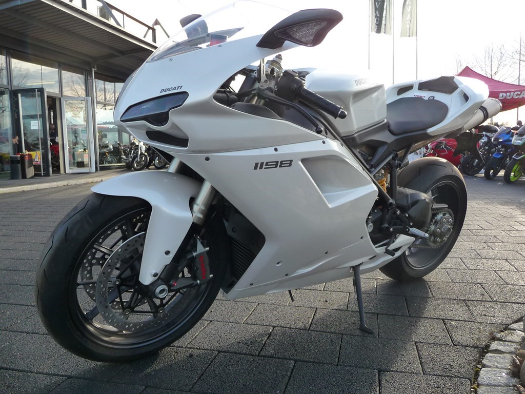 DUCATI 1198 Kaufen