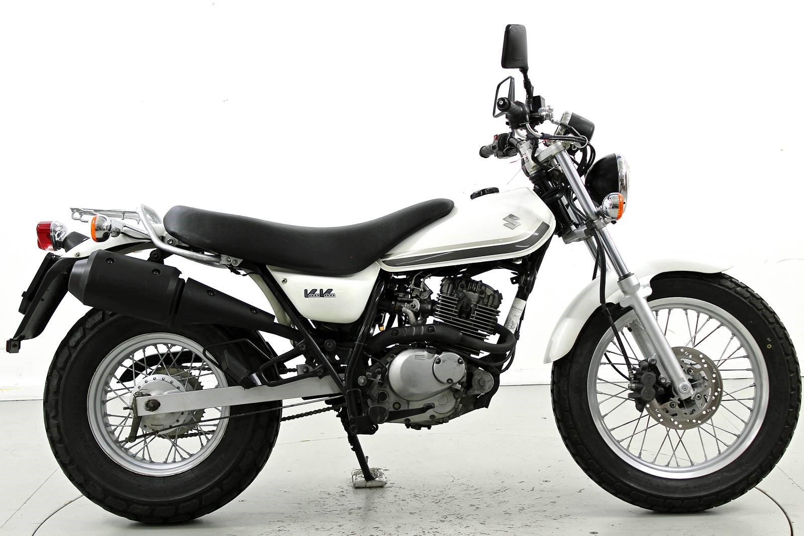 SUZUKI RV 125-showroom-element-3