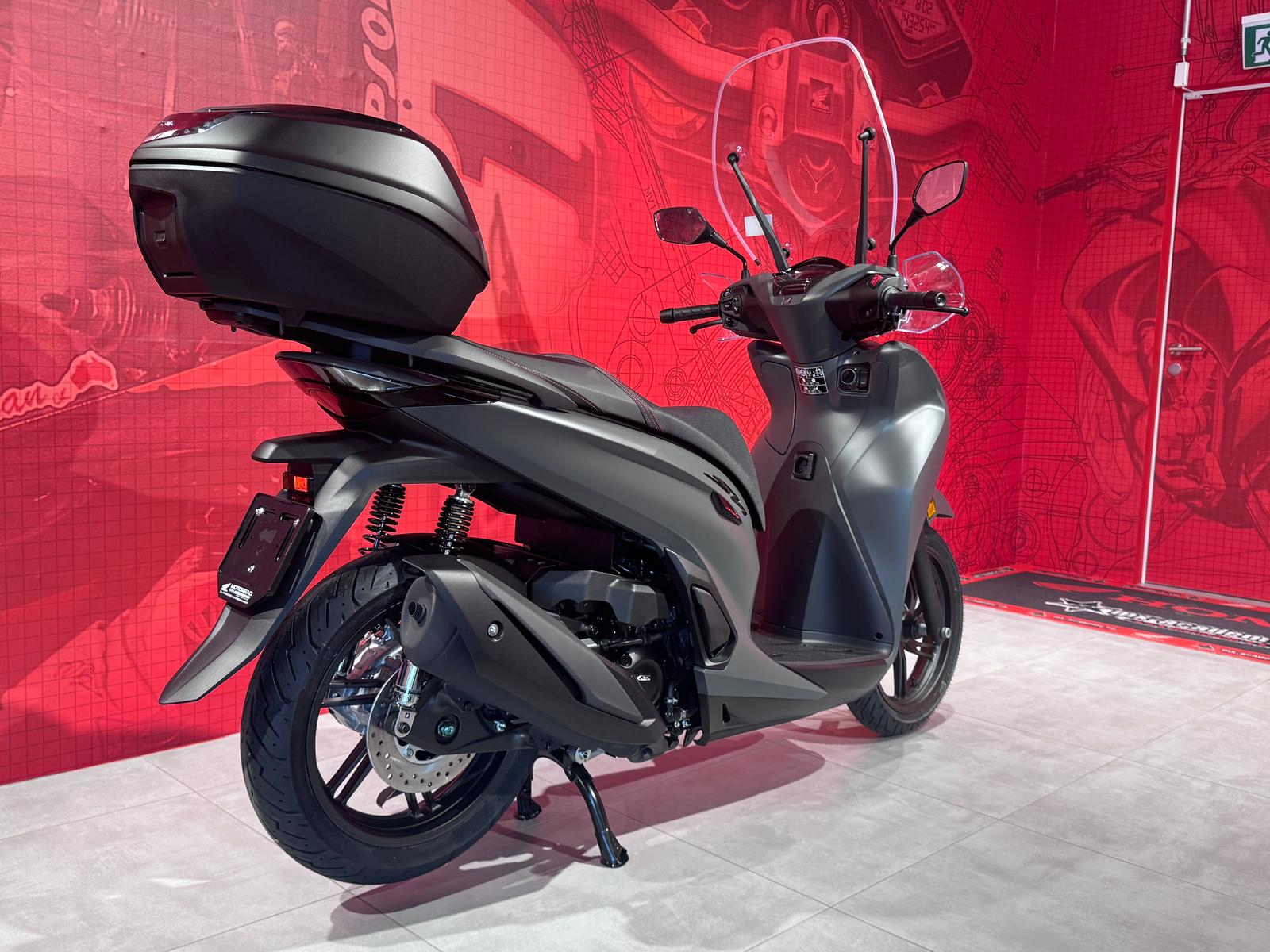 HONDA SH 350-showroom-element-2