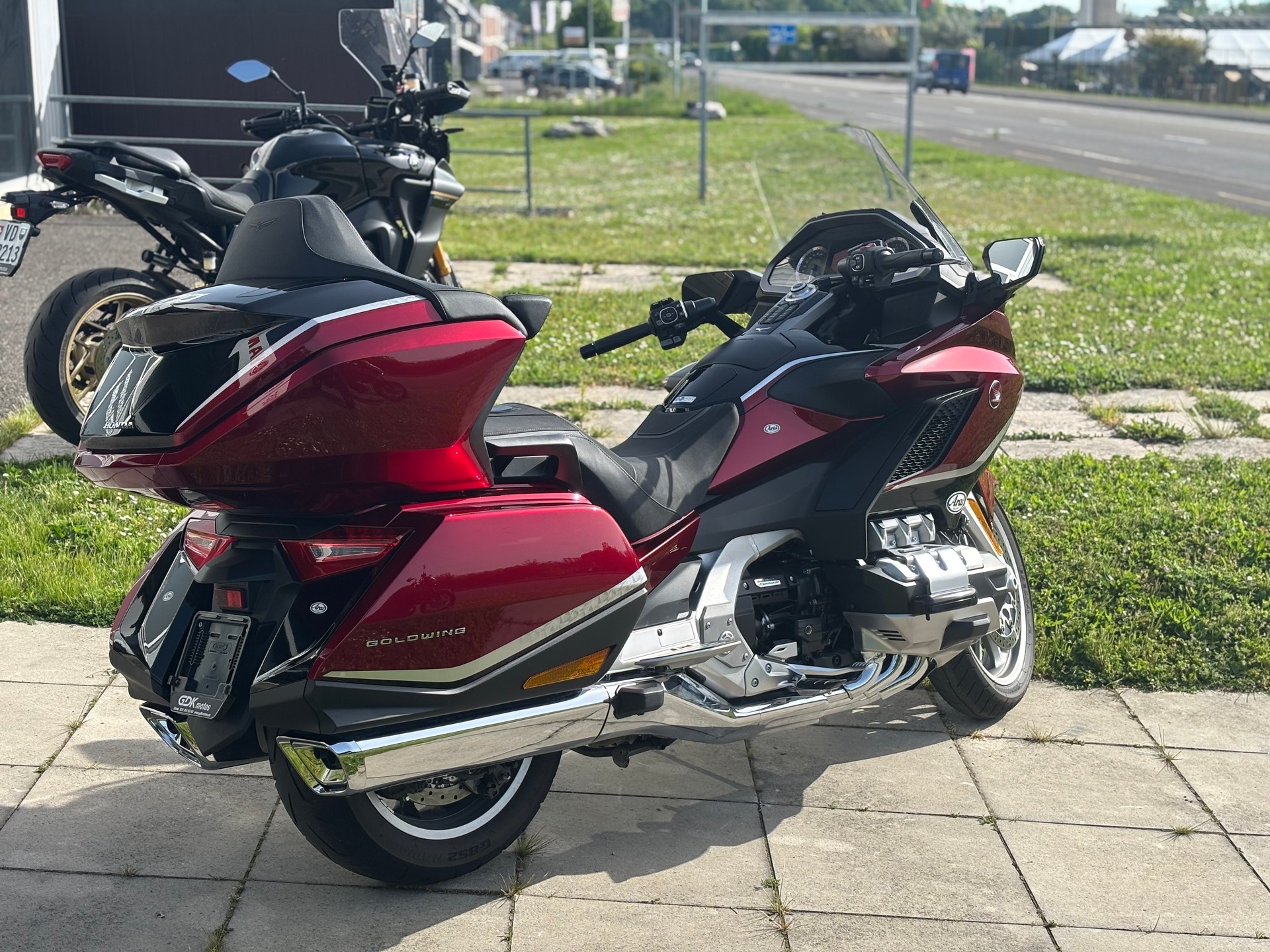 HONDA GL 1800 DA DCT Goldwing-showroom-element-2
