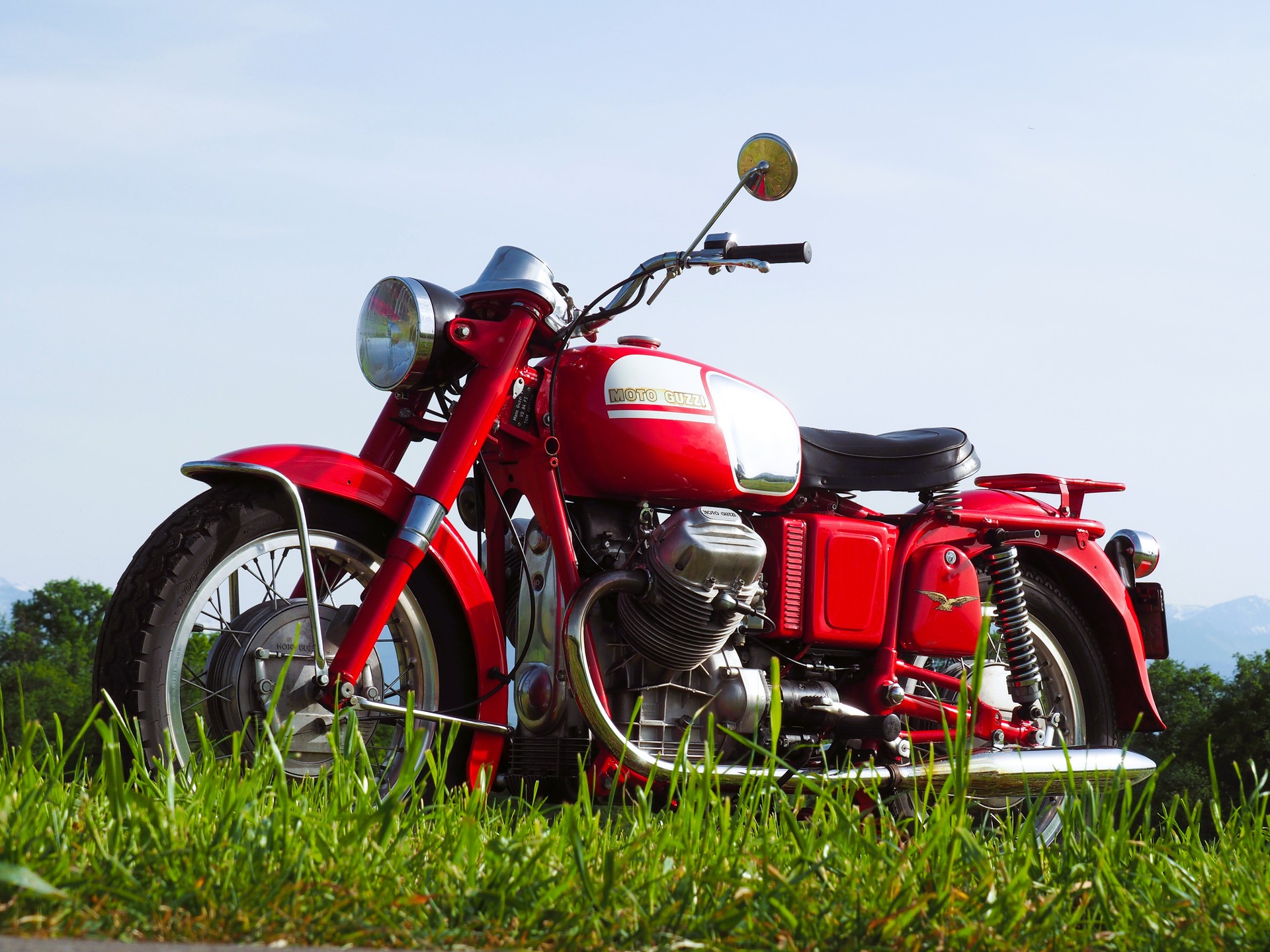 MOTO GUZZI V7-700, ex. Polizia-image-4