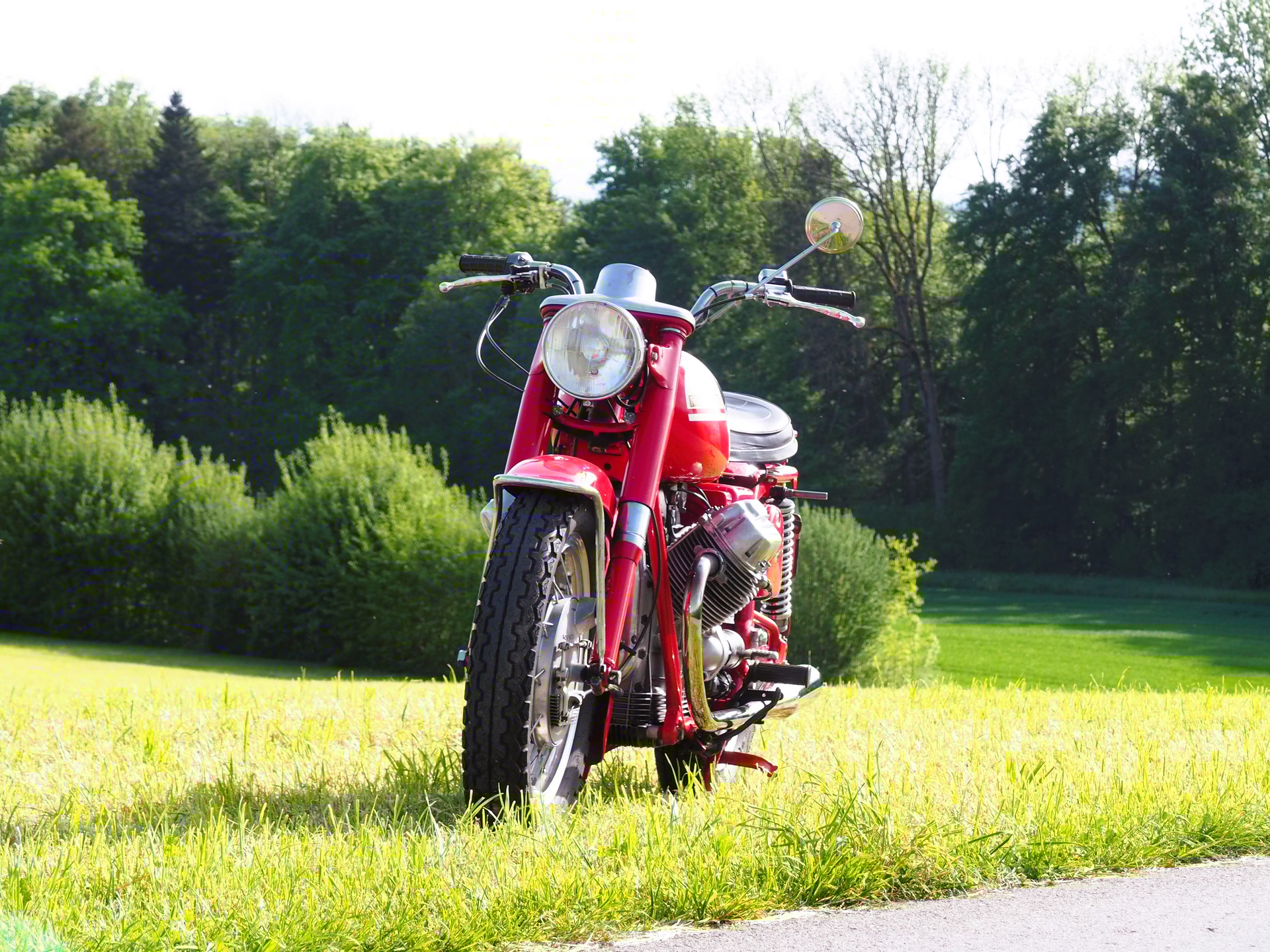 MOTO GUZZI V7-700, ex. Polizia-image-5