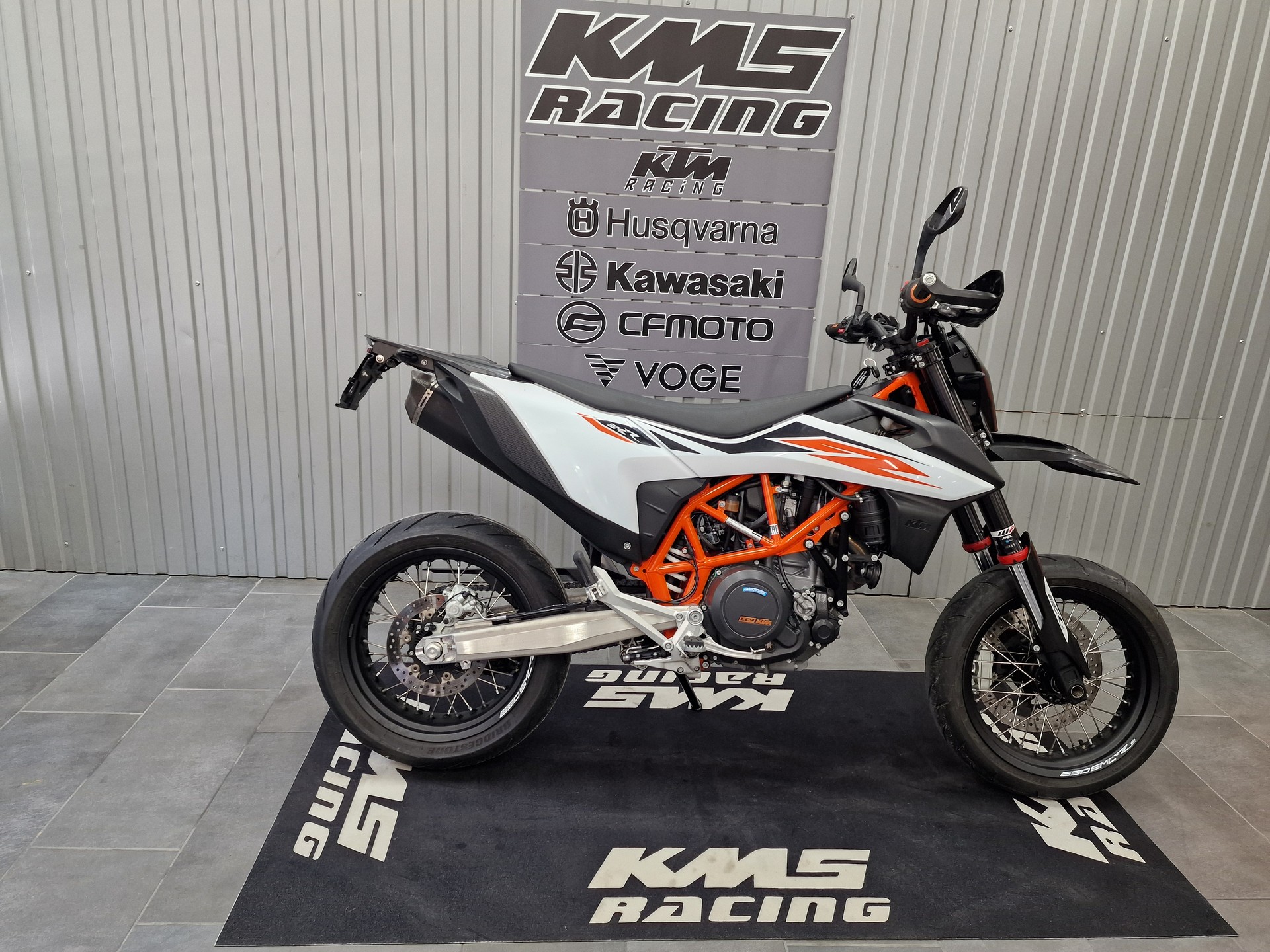 KTM 690 SMC R ABS (35 kW)