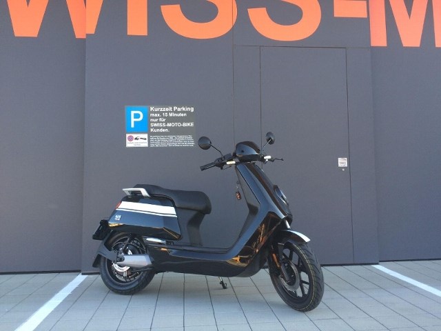 NIU NQi Sport-showroom-element-1