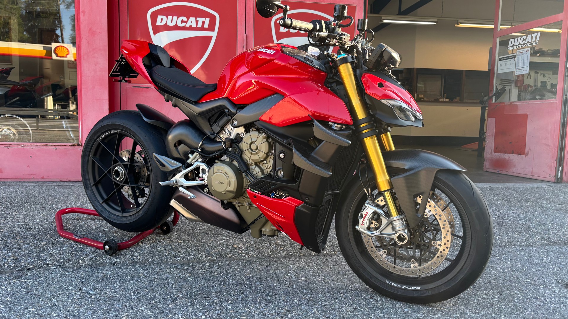 DUCATI Streetfighter V4 S