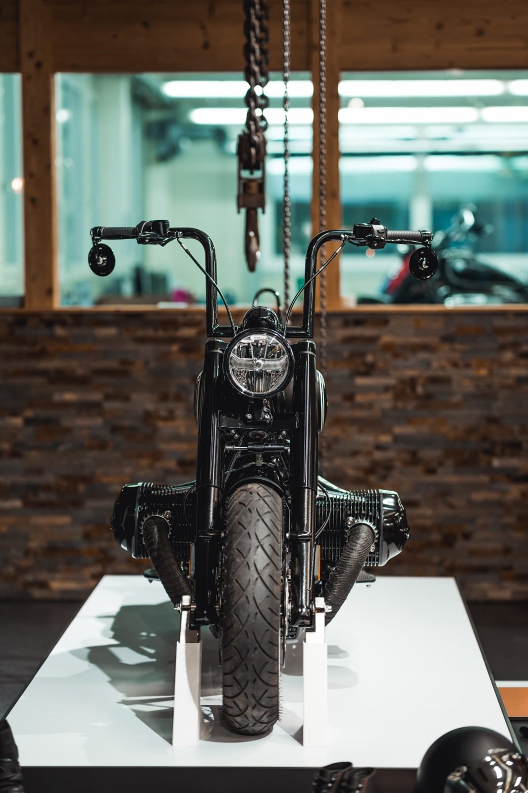 BMW R 18 Spezialumbau mit Zubehör-showroom-element-1