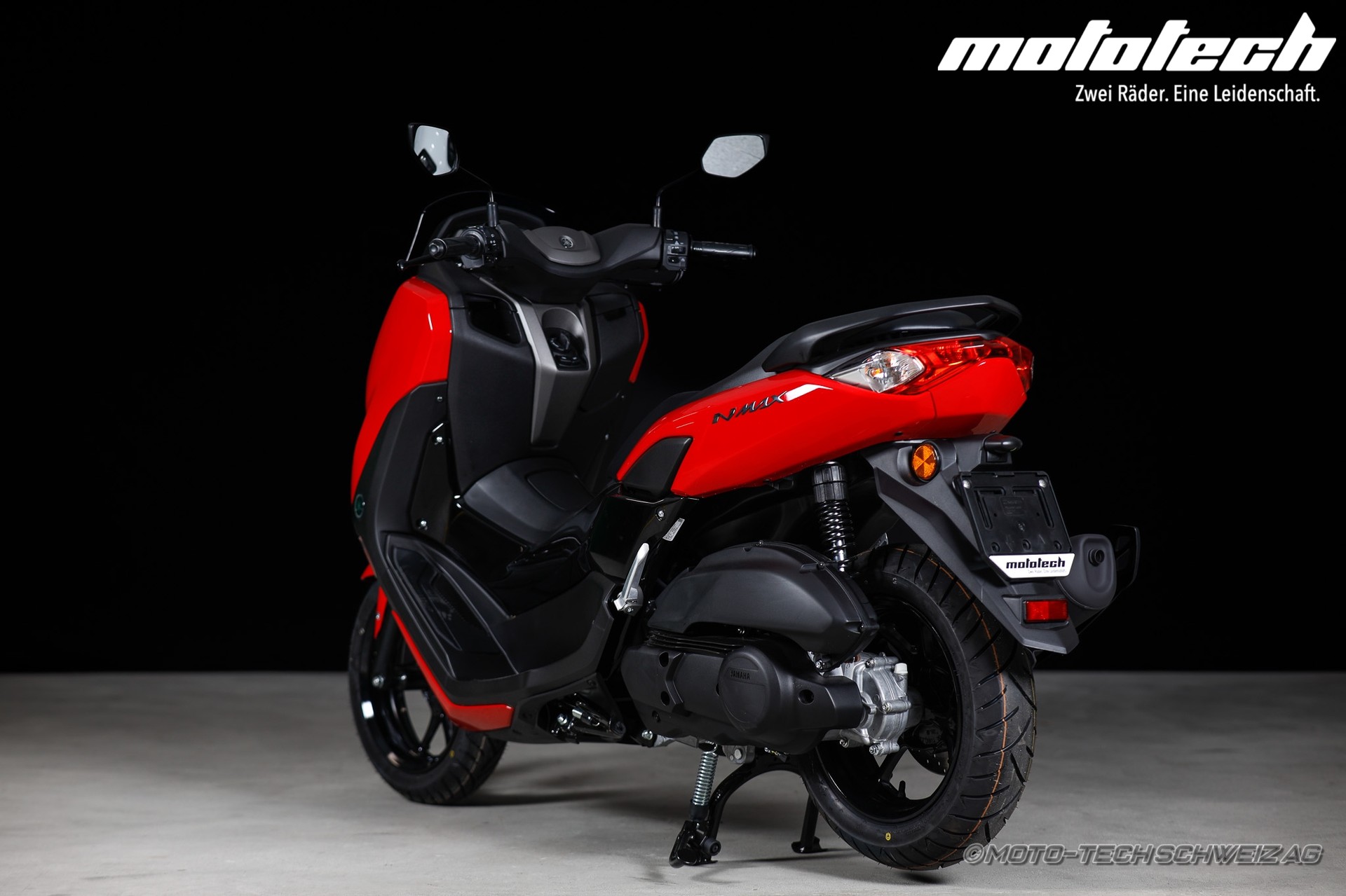YAMAHA N-Max GPD 125-showroom-element-3