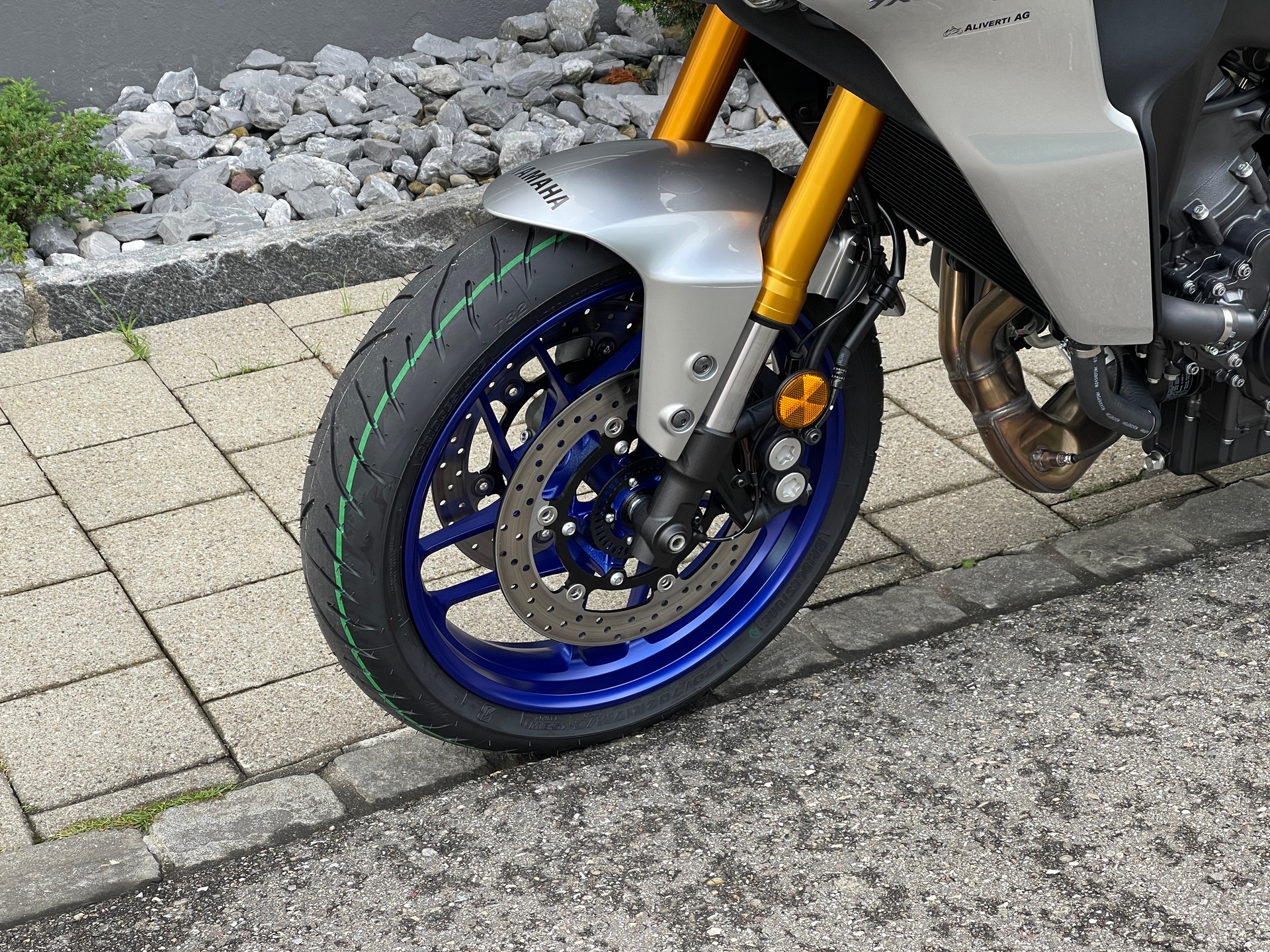 YAMAHA Tracer 9 GT+-showroom-element-2
