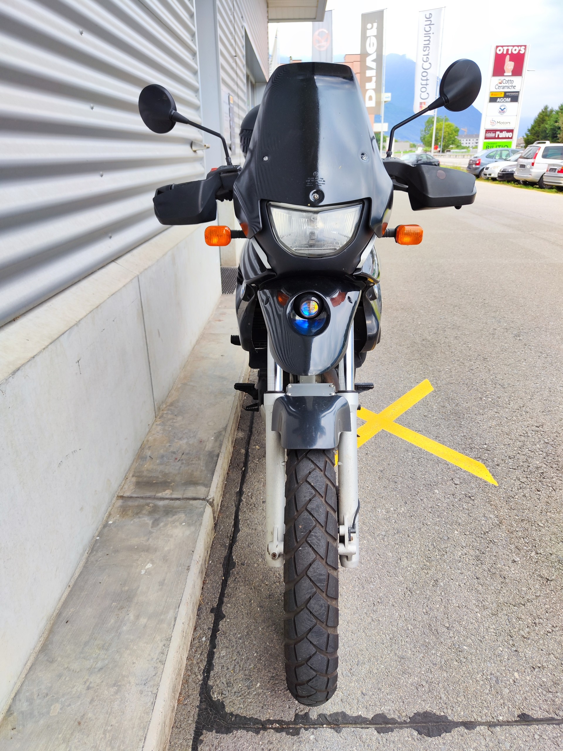BMW GS-image-3