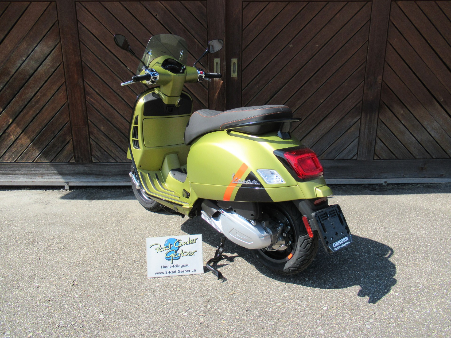 PIAGGIO Vespa GTS 300 HPE Super Sport-image-3