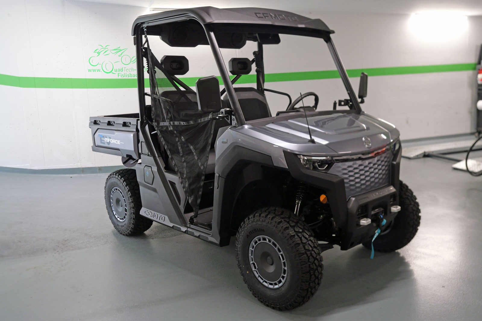 CF MOTO UFORCE U6 EV-image-0
