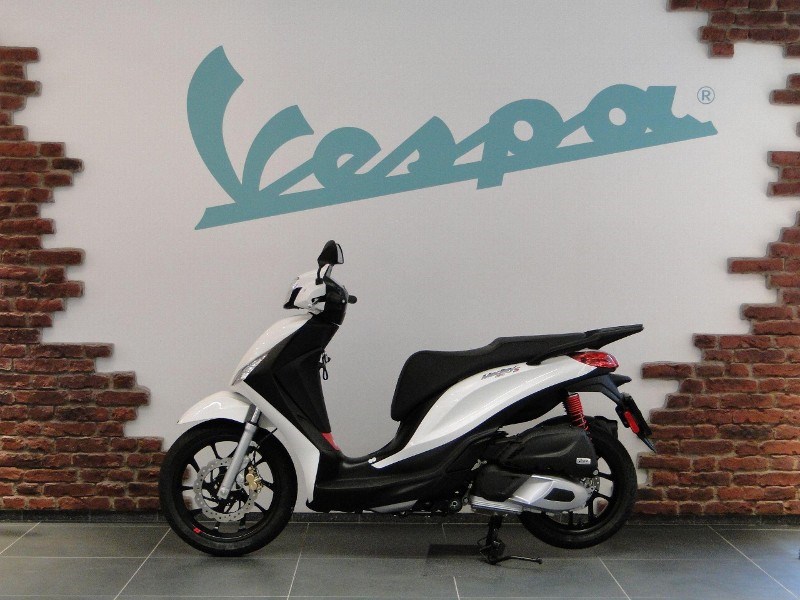 PIAGGIO Medley 125 Sport-image-0