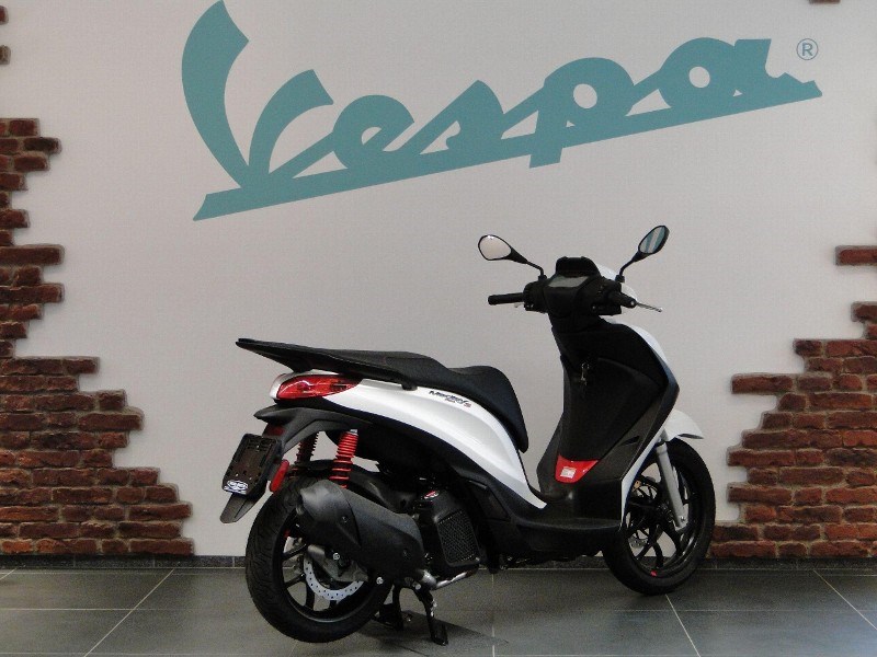 PIAGGIO Medley 125 Sport-image-3