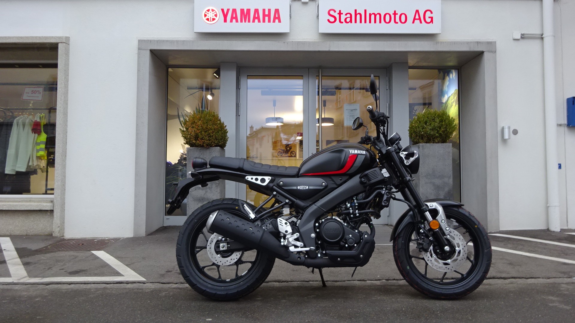 YAMAHA XSR 125