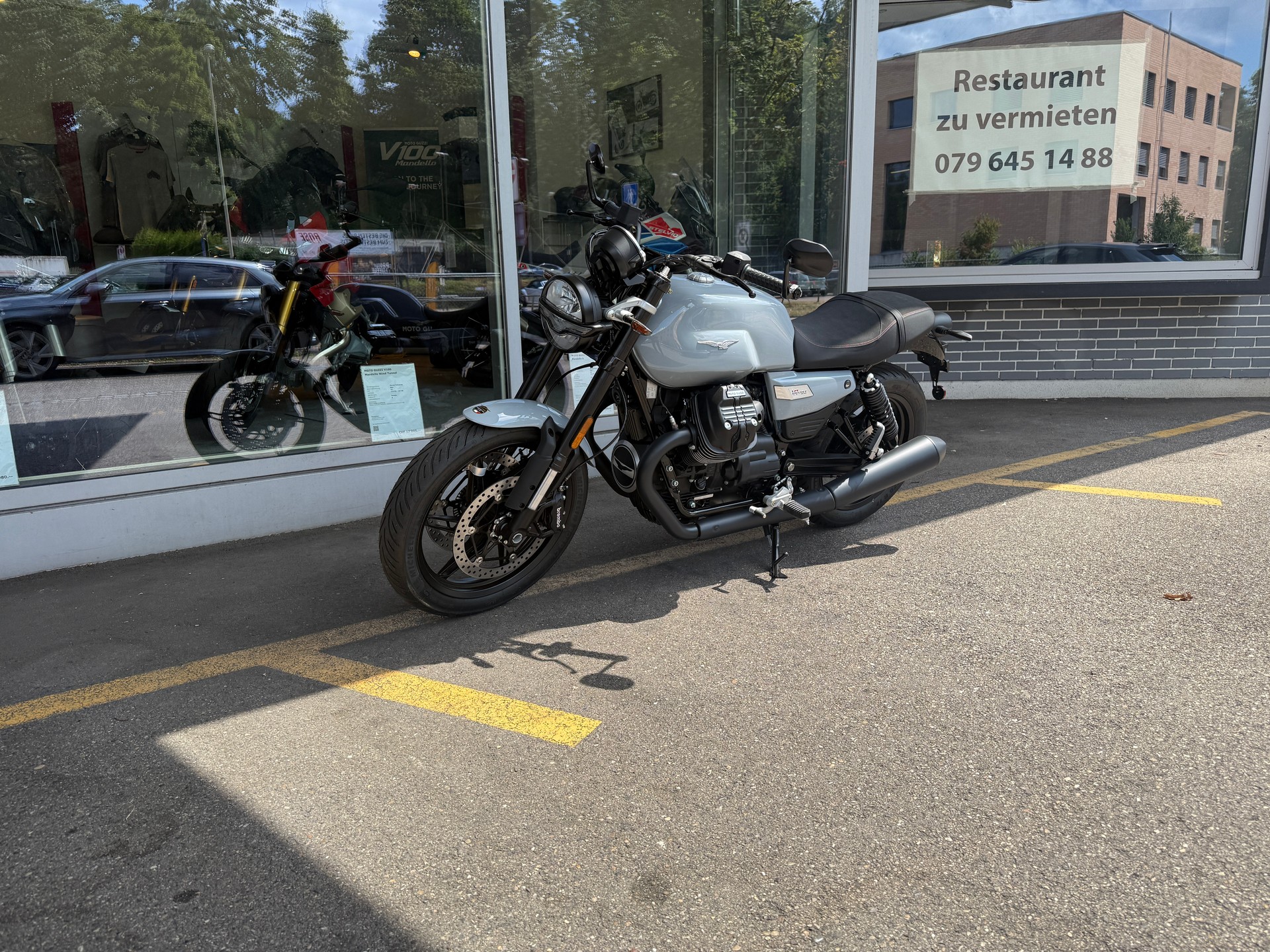 MOTO GUZZI V 7 Sport-image-6