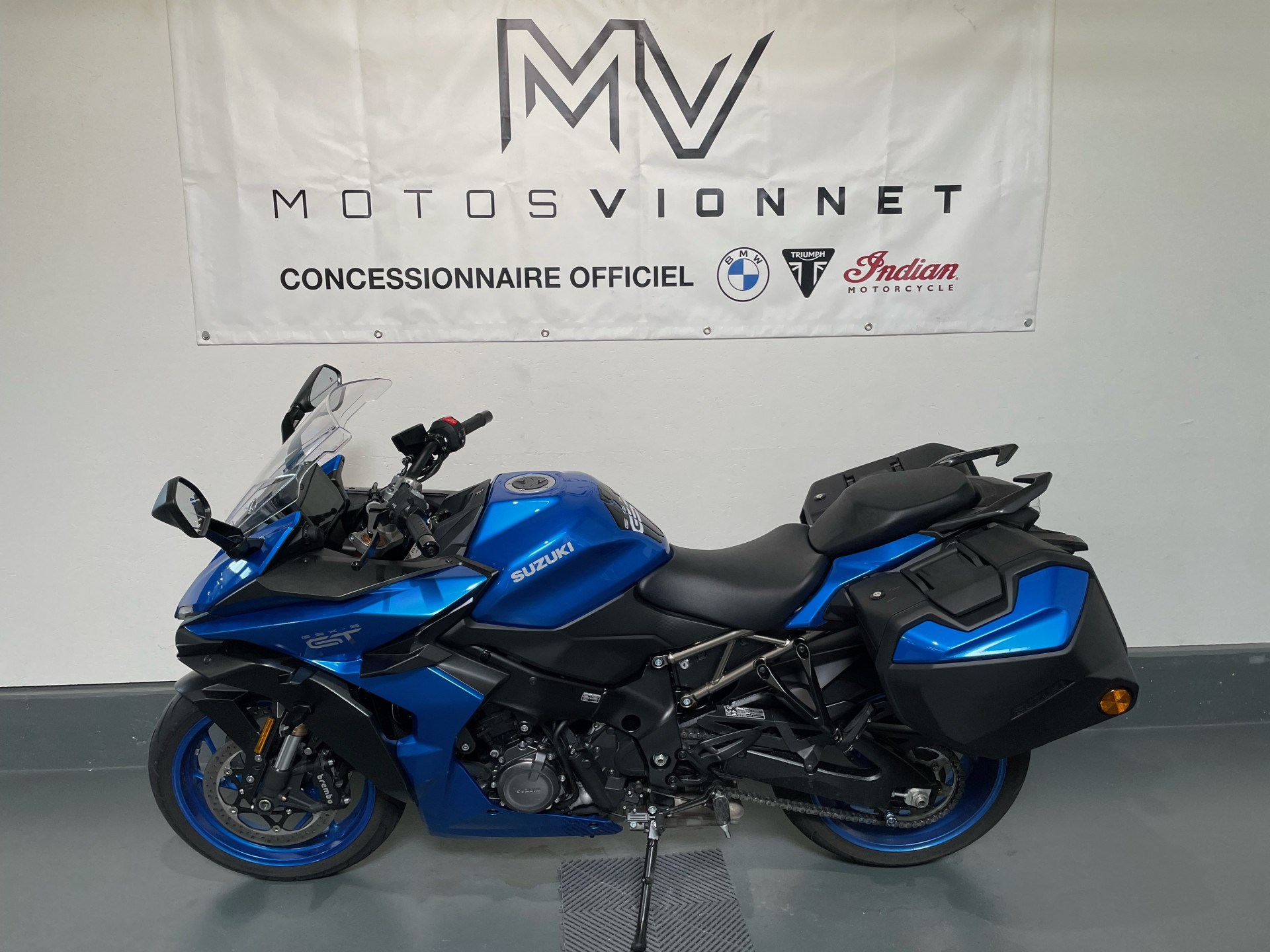 SUZUKI GSX-S 1000 GT-image-5