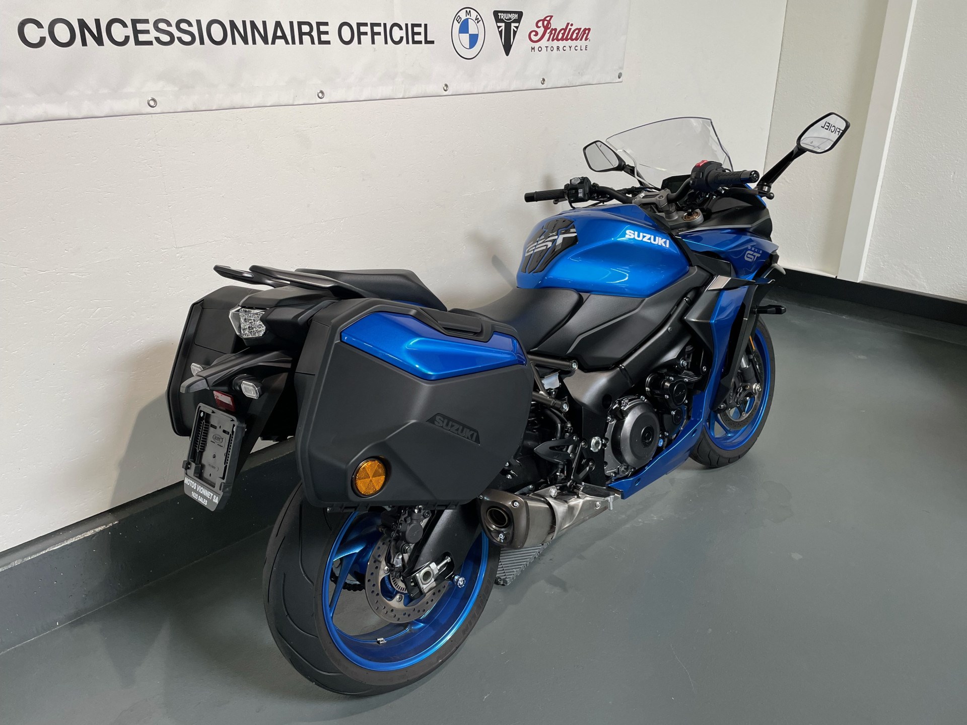 SUZUKI GSX-S 1000 GT-image-2