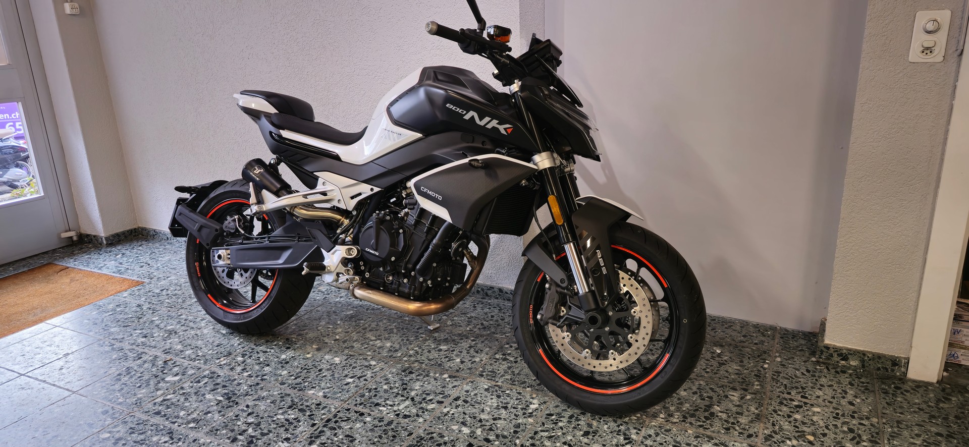 CF MOTO 800 NK Advanced