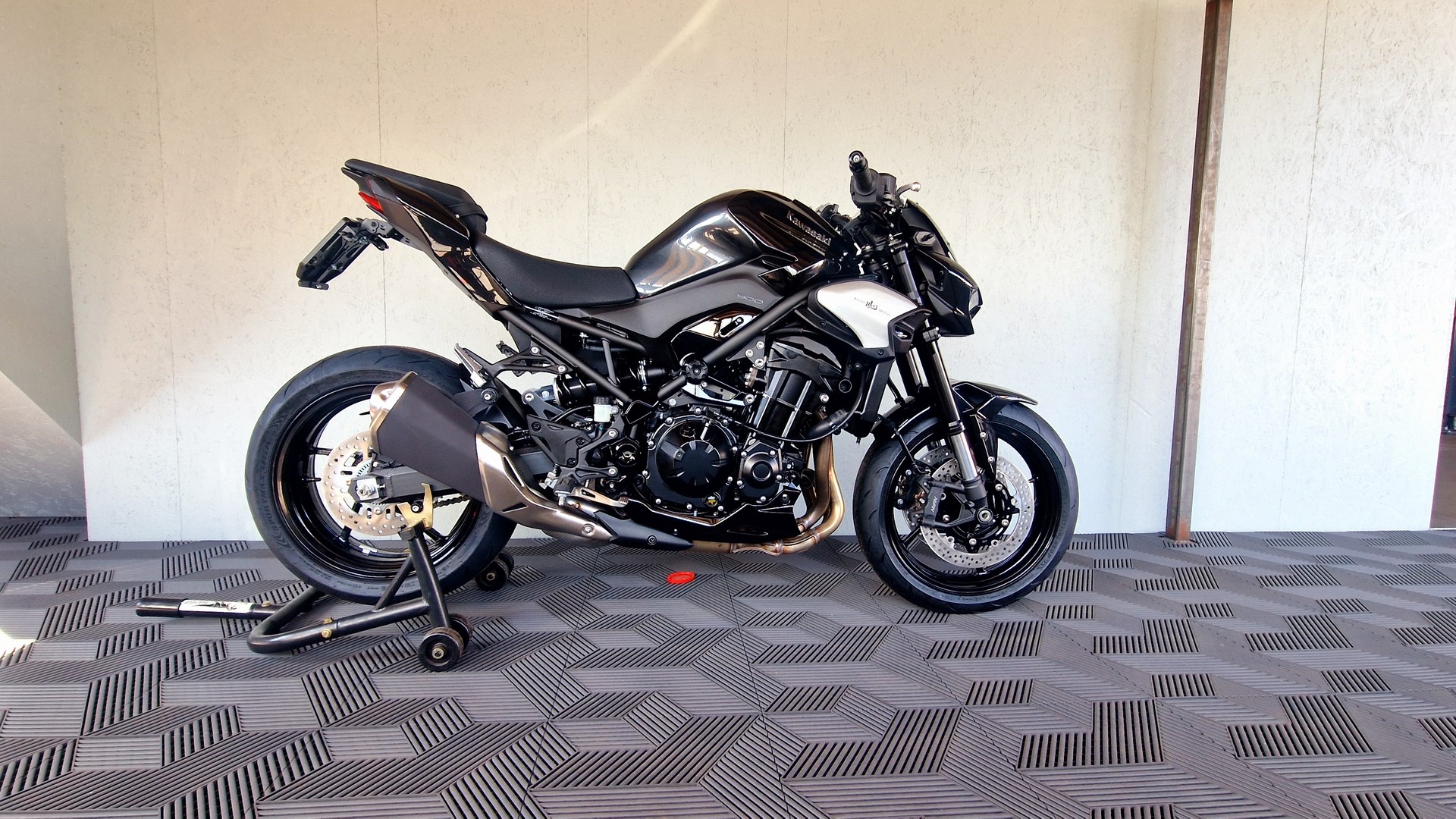 KAWASAKI Z 900 (35kW)
