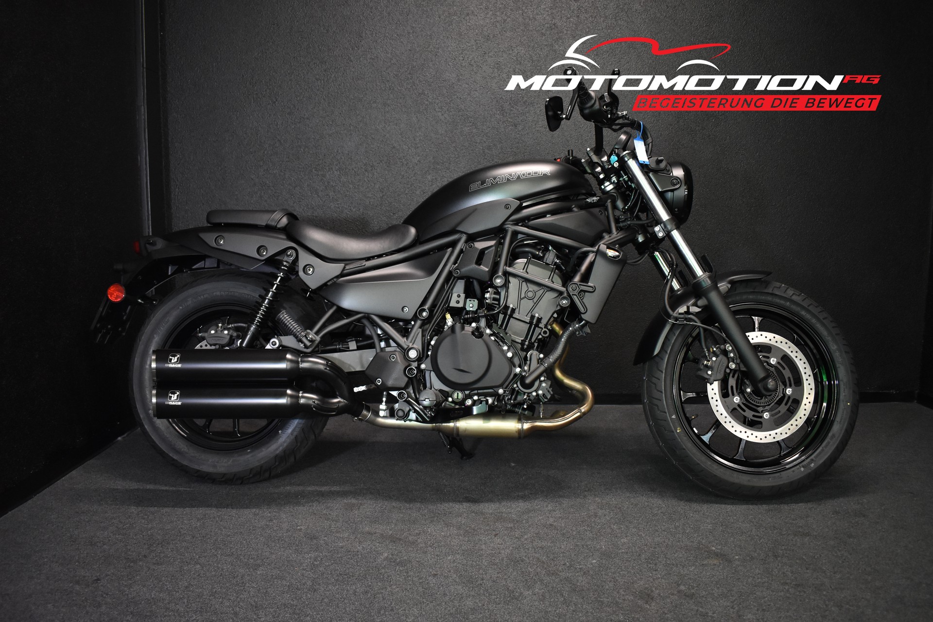 KAWASAKI Eliminator 500 Motion-Cruiser
