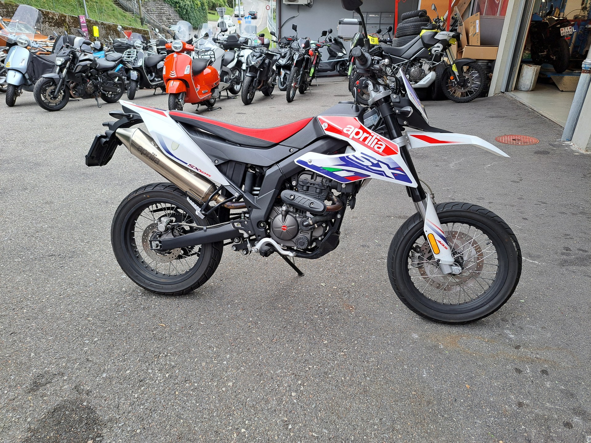 APRILIA SX 125-image-0